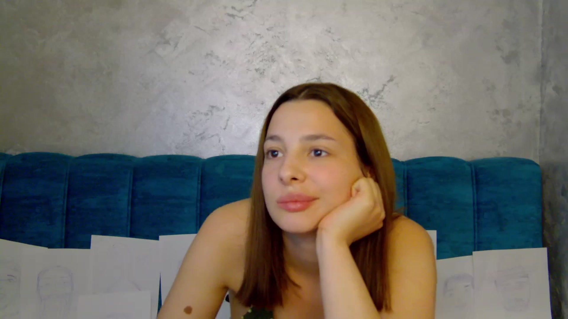 Gallery image thumbnail from MelisRoom's myfreecams stream on, 05/28/2025, 19:20 image 18 of 20