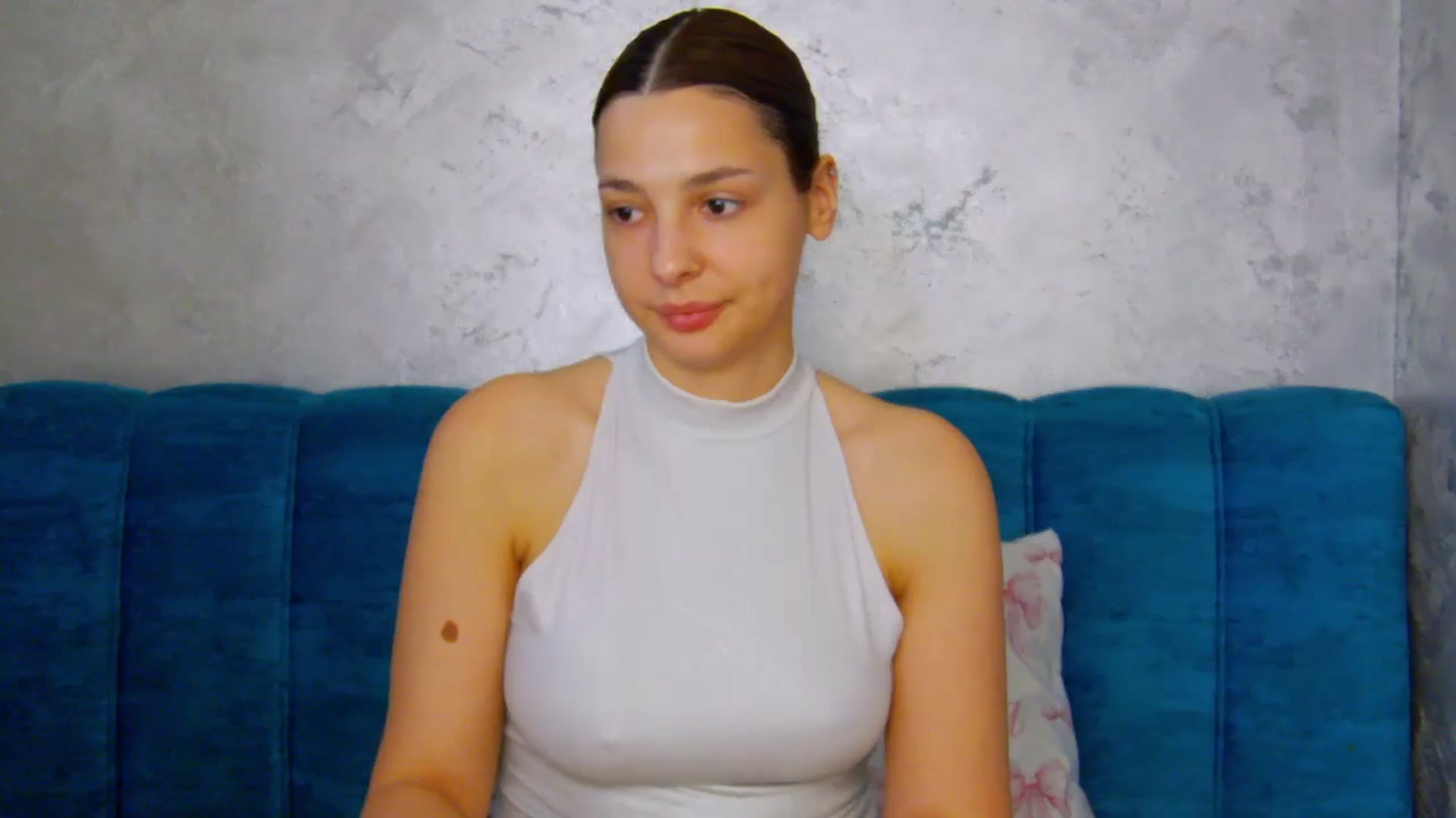 Gallery image thumbnail from MelisRoom's myfreecams stream on, 06/05/2025, 15:12 image 2 of 20