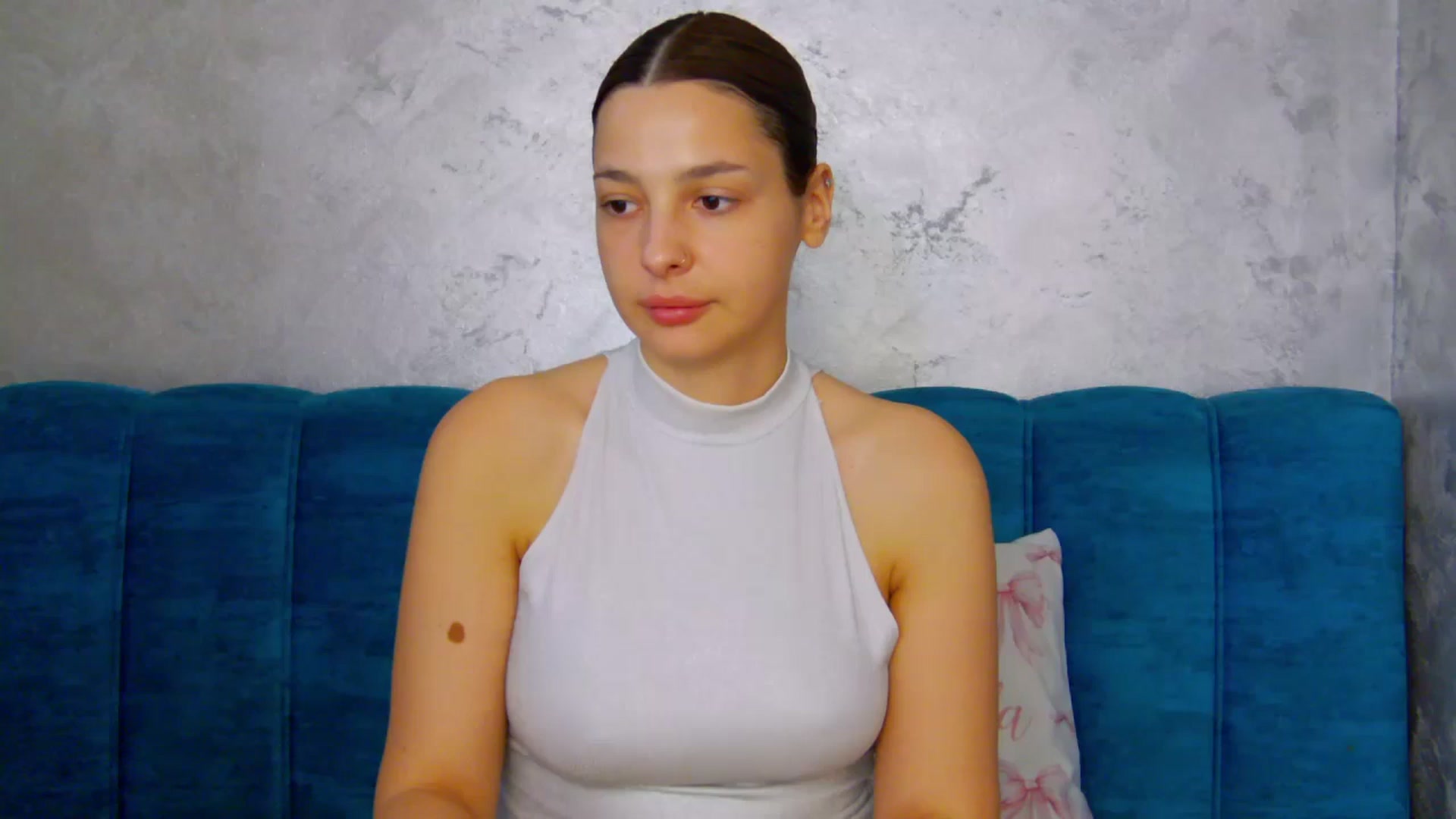 Gallery image thumbnail from MelisRoom's myfreecams stream on, 06/05/2025, 15:12 image 1 of 20
