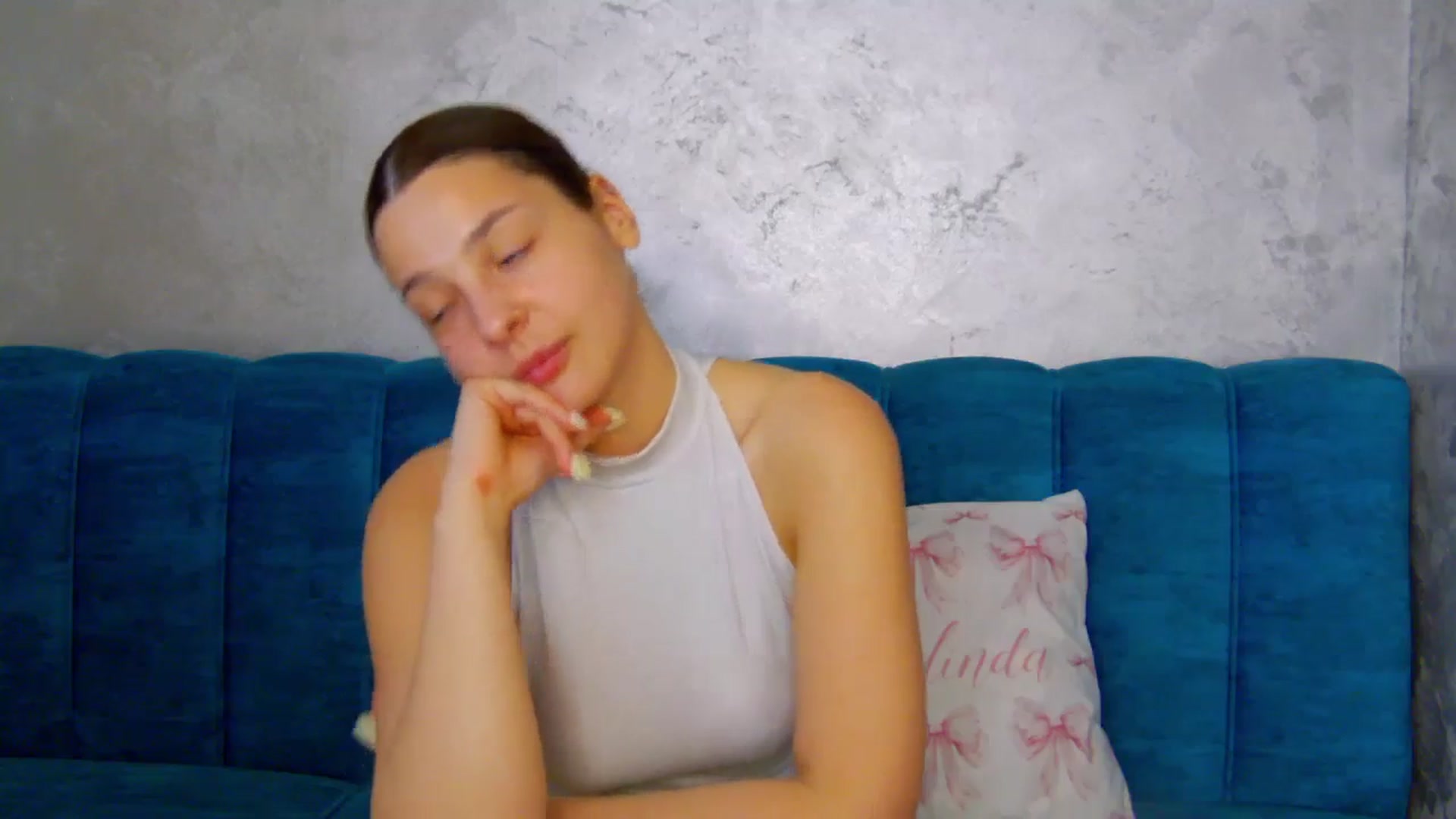 Gallery image thumbnail from MelisRoom's myfreecams stream on, 06/05/2025, 15:12 image 14 of 20