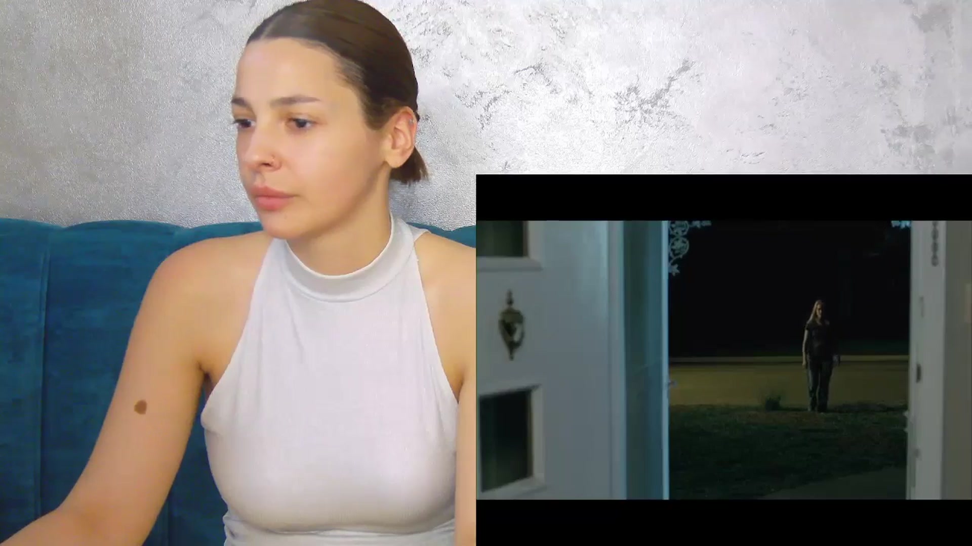 Gallery image thumbnail from MelisRoom's myfreecams stream on, 06/05/2025, 19:05 image 10 of 20
