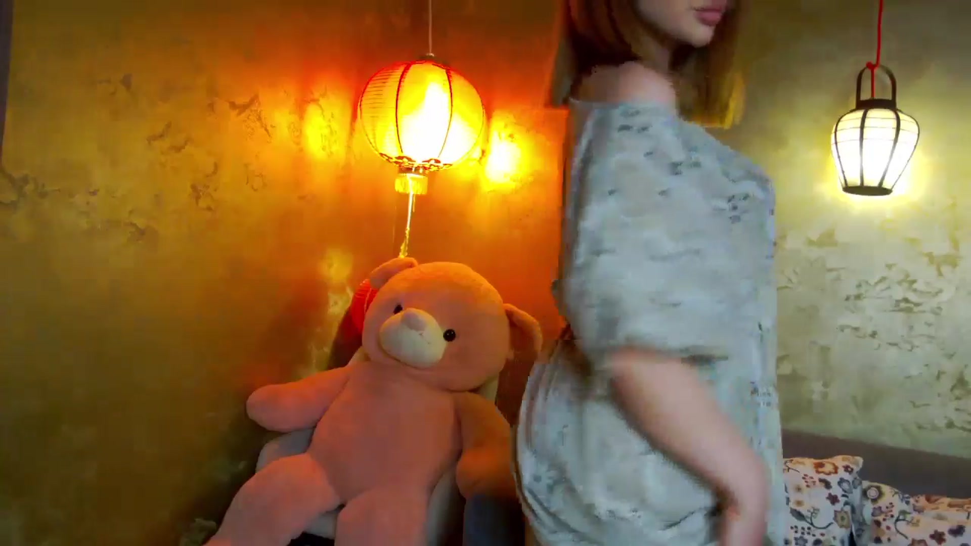 Gallery image thumbnail from MelisRoom's myfreecams stream on, 06/10/2025, 17:56 image 20 of 20