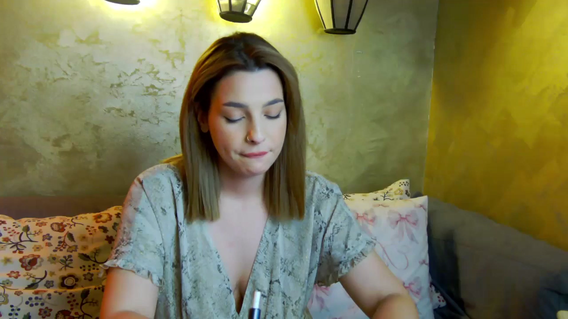Gallery image thumbnail from MelisRoom's myfreecams stream on, 06/10/2025, 18:22 image 6 of 20