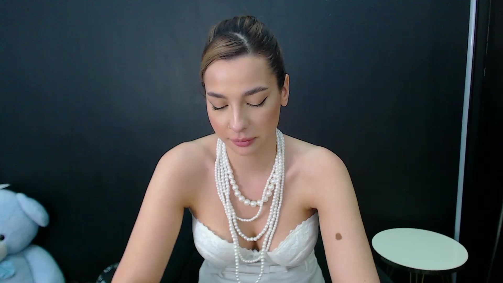 Gallery image thumbnail from MelisRoom's myfreecams stream on, 06/12/2025, 19:09 image 20 of 20