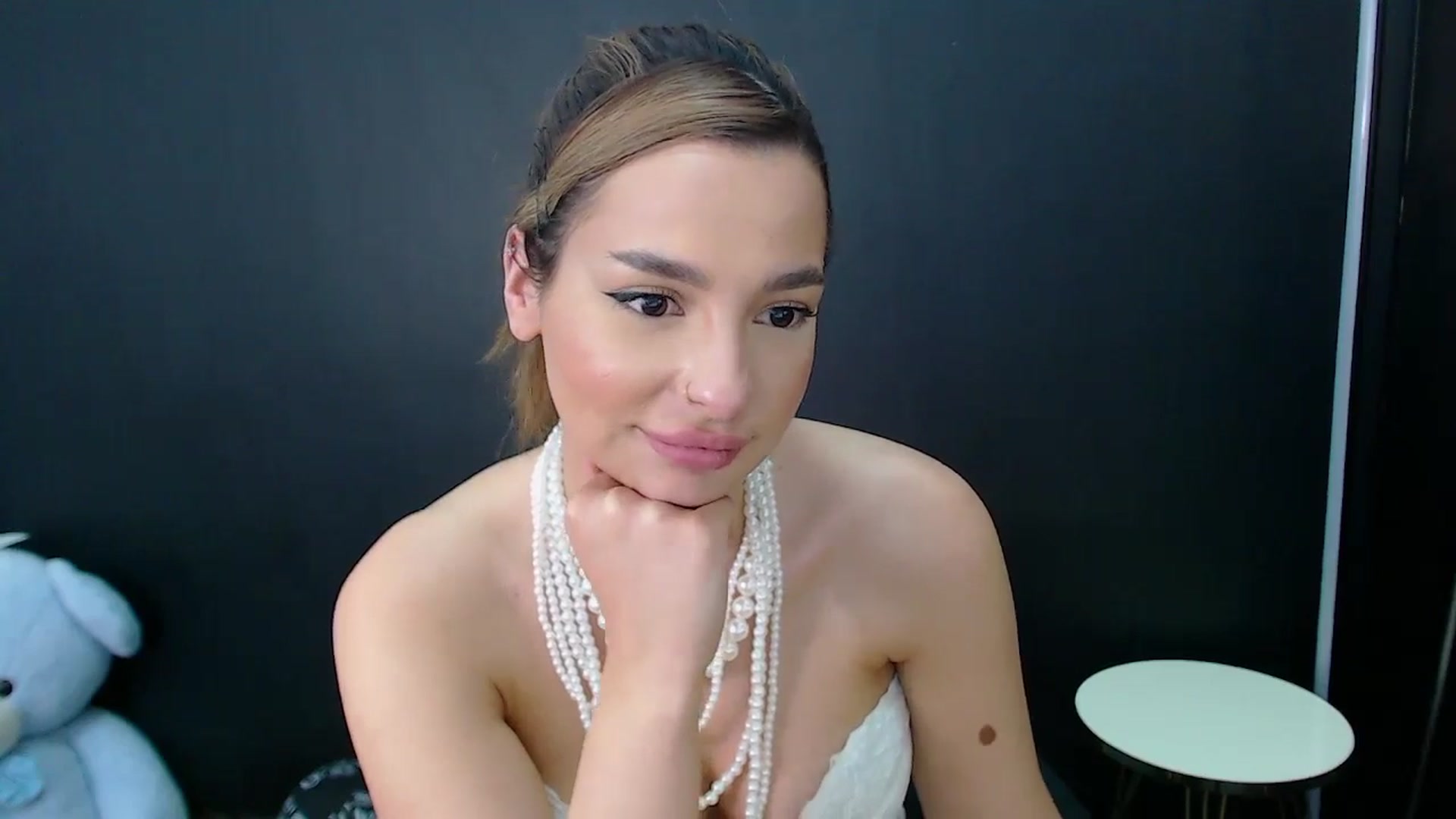 Gallery image thumbnail from MelisRoom's myfreecams stream on, 06/12/2025, 19:09 image 16 of 20