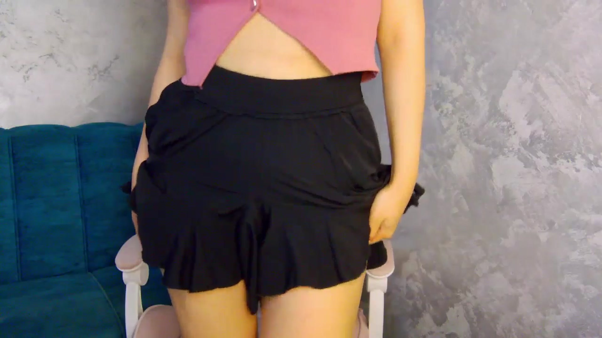 Gallery image thumbnail from MelisRoom's myfreecams stream on, 06/13/2025, 15:44 image 15 of 20