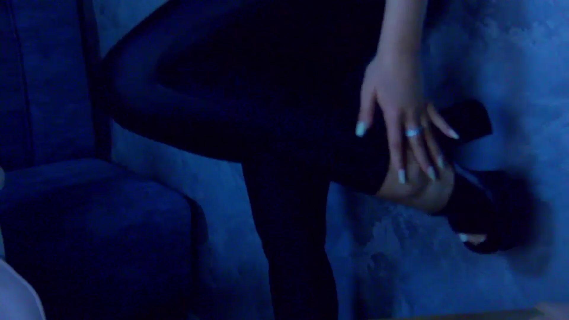 Gallery image thumbnail from MelisRoom's myfreecams stream on, 06/13/2025, 18:49 image 8 of 20