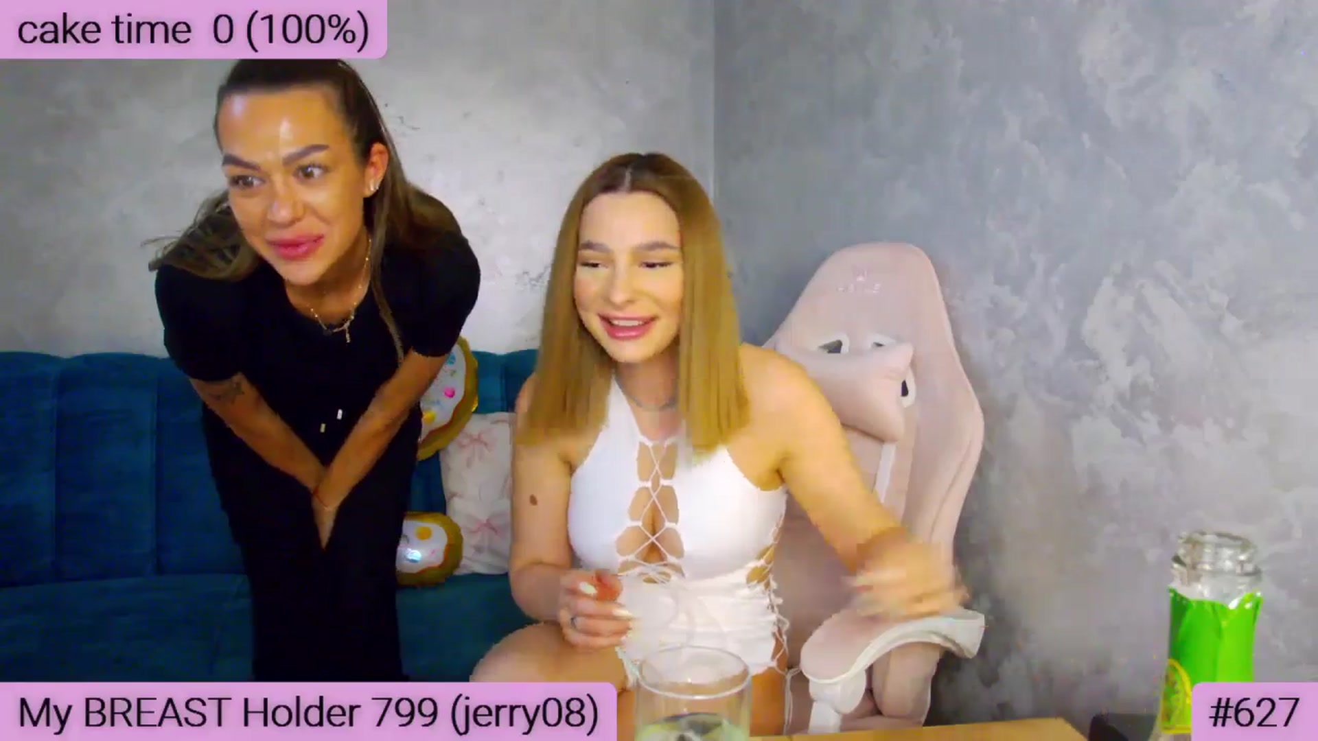 Gallery image thumbnail from MelisRoom's myfreecams stream on, 06/16/2025, 16:48 image 2 of 20