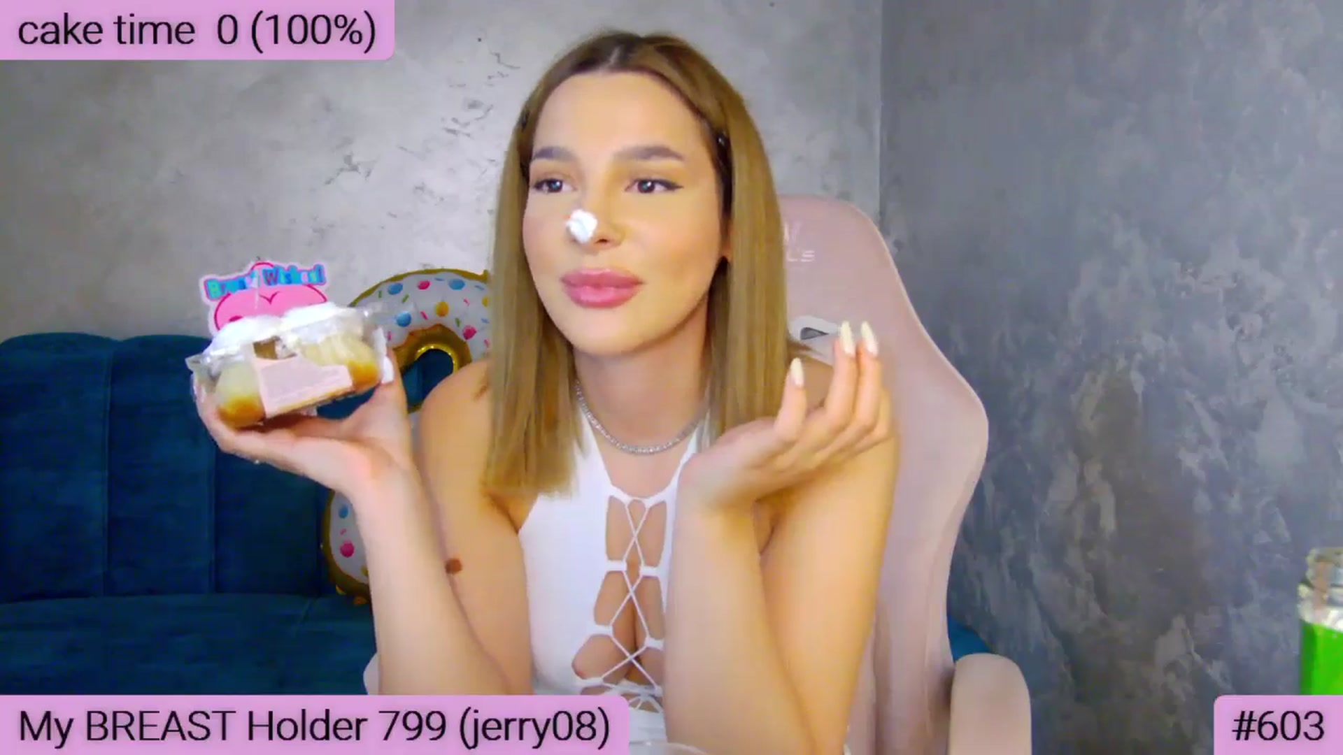 Gallery image thumbnail from MelisRoom's myfreecams stream on, 06/16/2025, 16:48 image 11 of 20