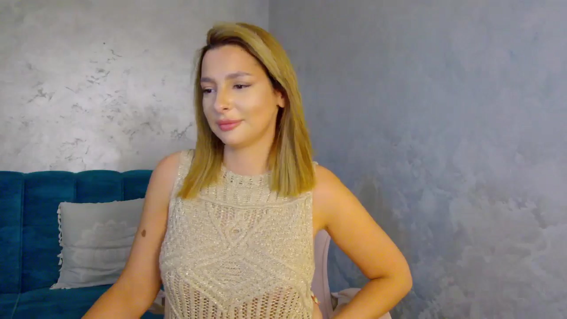 Gallery image thumbnail from MelisRoom's myfreecams stream on, 06/24/2025, 18:26 image 9 of 20