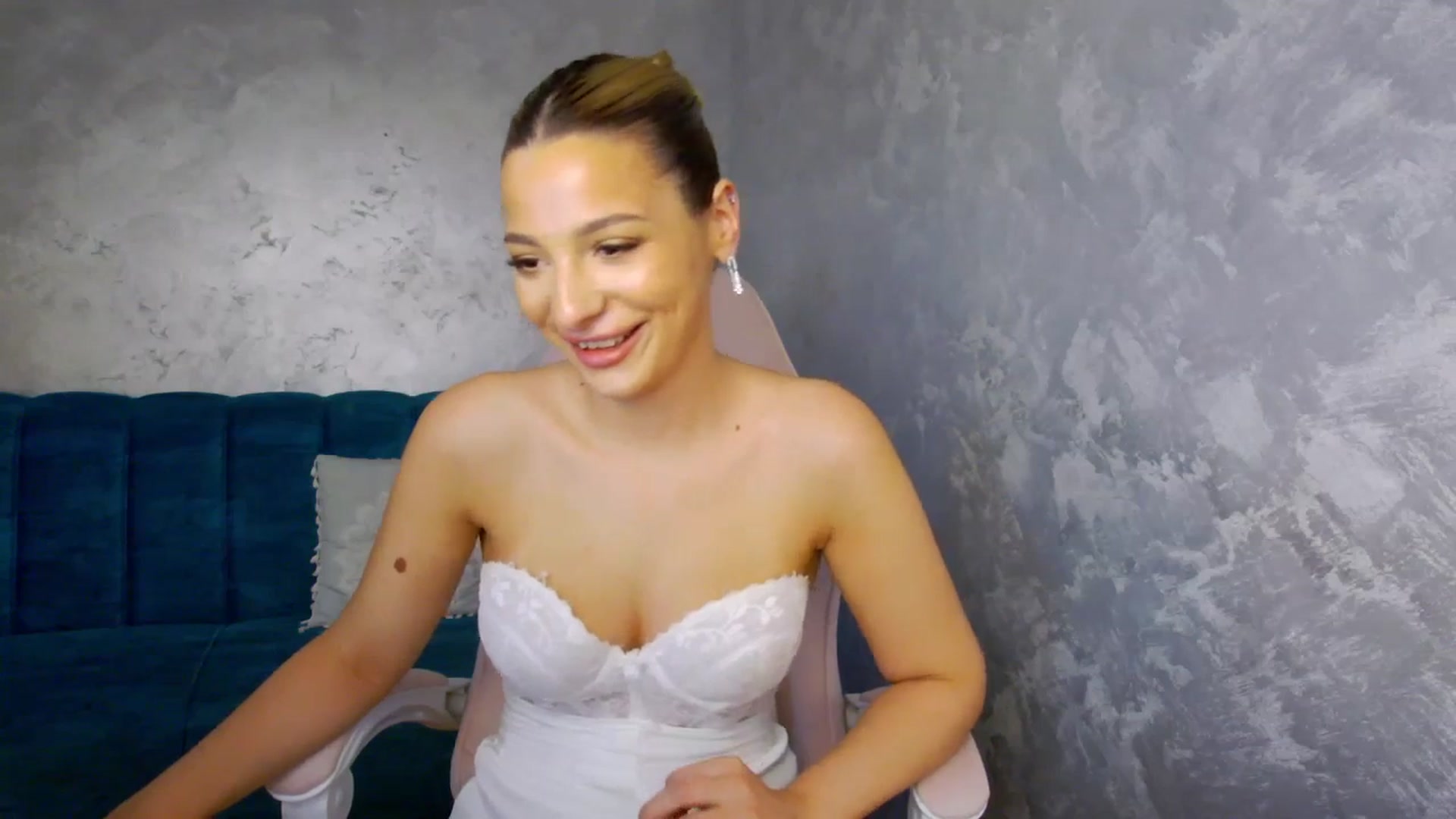 Gallery image thumbnail from MelisRoom's myfreecams stream on, 07/02/2025, 14:20 image 5 of 20