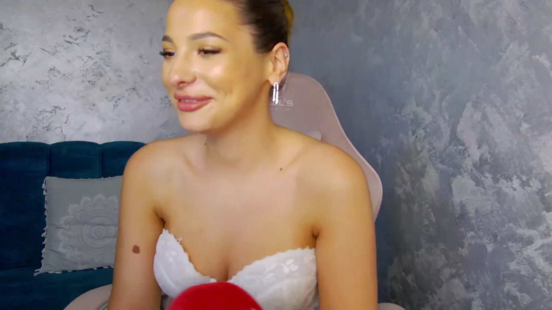 Gallery image thumbnail from MelisRoom's myfreecams stream on, 07/02/2025, 15:26 image 5 of 20