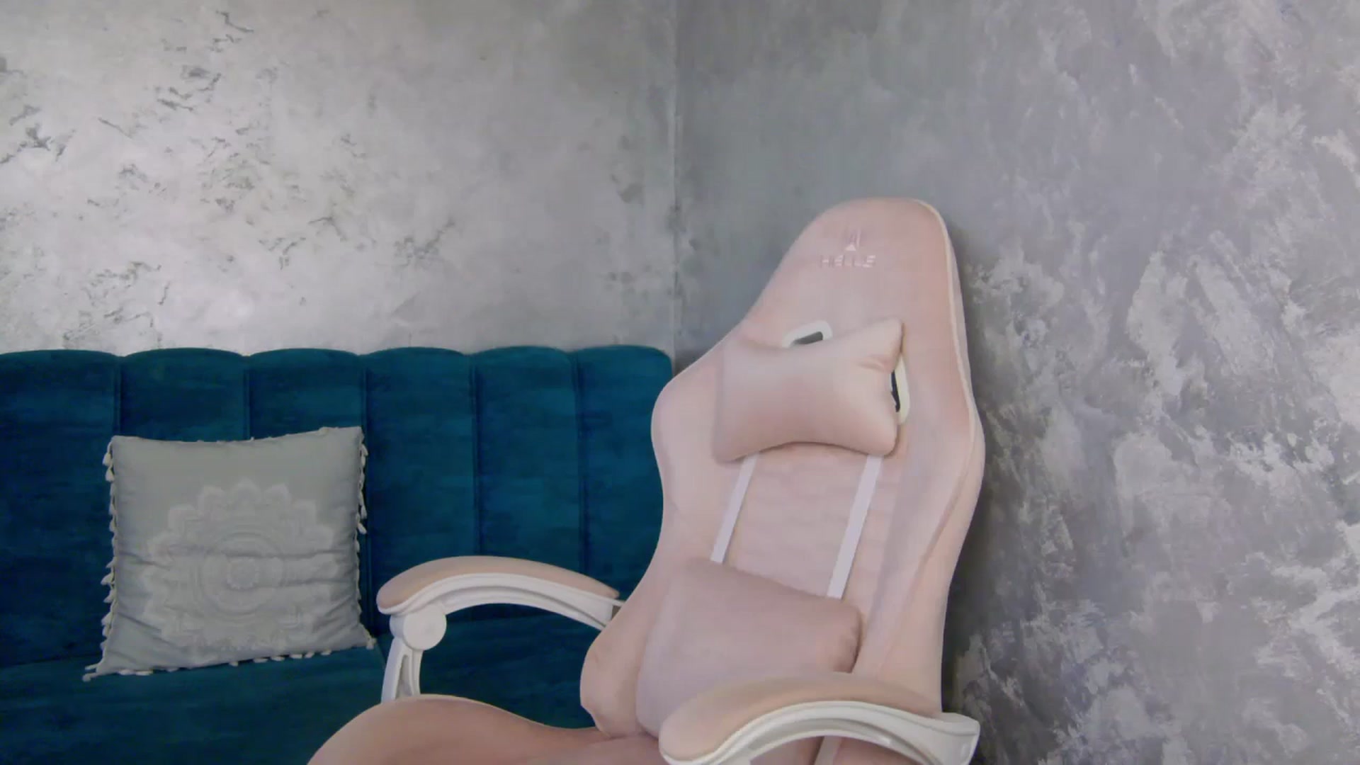Gallery image thumbnail from MelisRoom's myfreecams stream on, 07/02/2025, 15:26 image 4 of 20