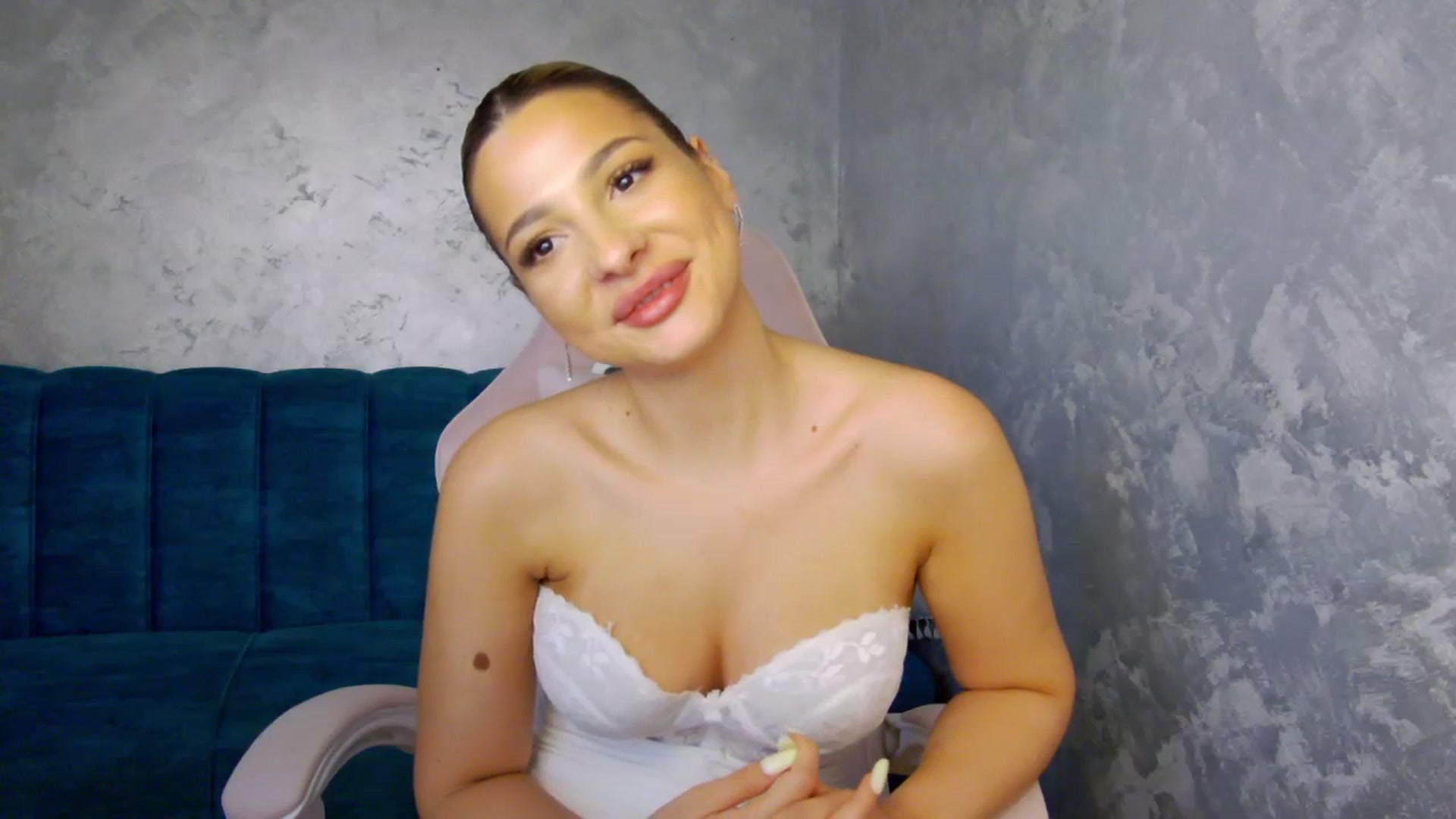 Gallery image thumbnail from MelisRoom's myfreecams stream on, 07/02/2025, 15:26 image 20 of 20