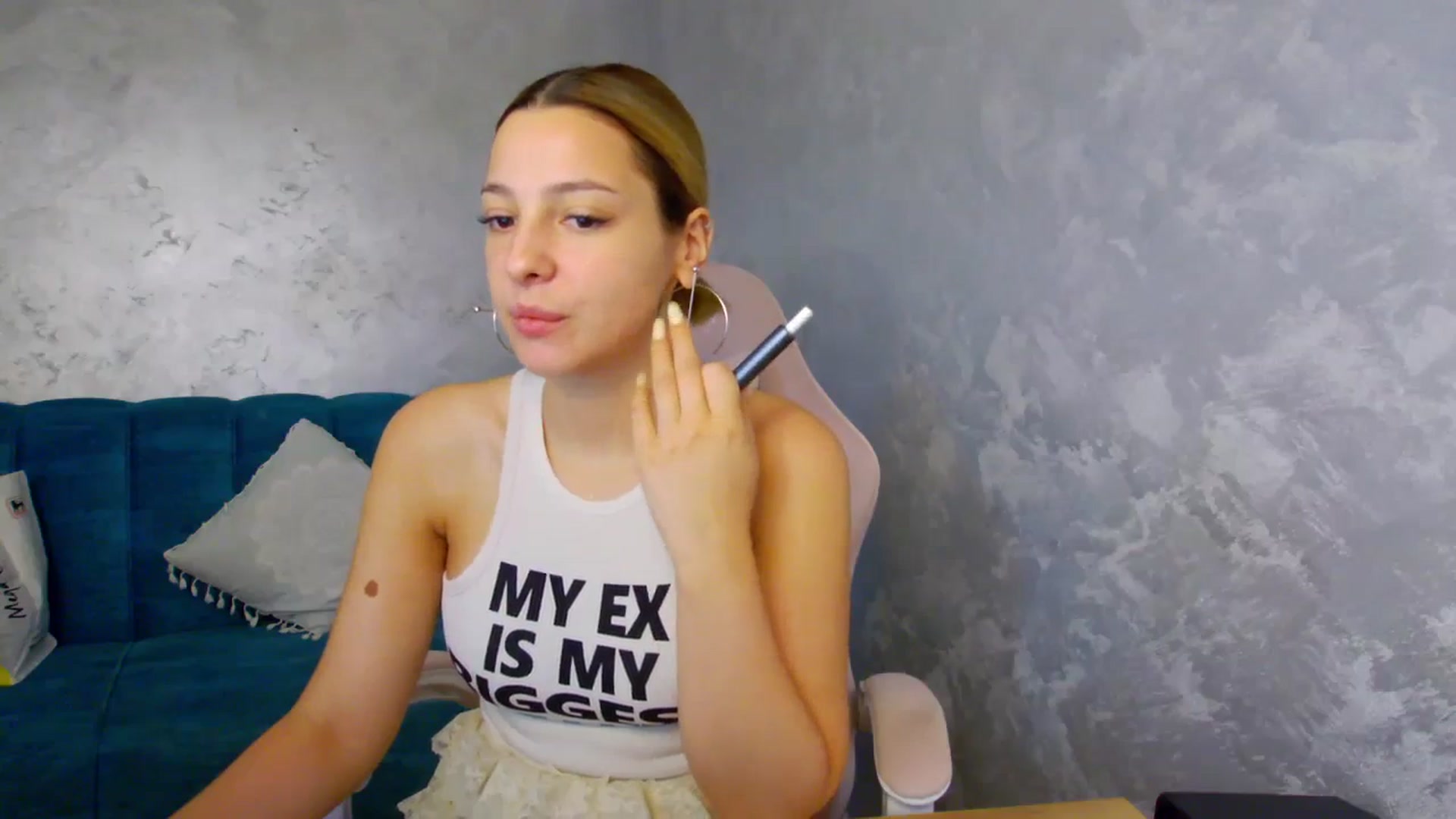 Gallery image thumbnail from MelisRoom's myfreecams stream on, 07/03/2025, 13:47 image 13 of 20