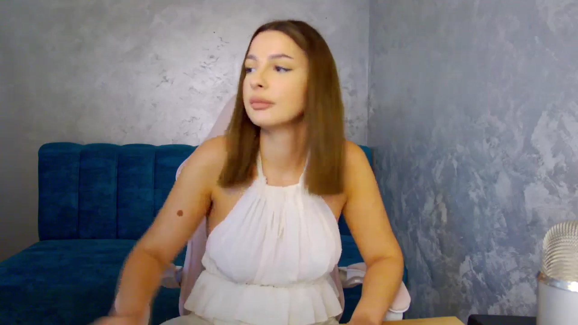 Gallery image thumbnail from MelisRoom's myfreecams stream on, 07/12/2025, 13:39 image 7 of 20