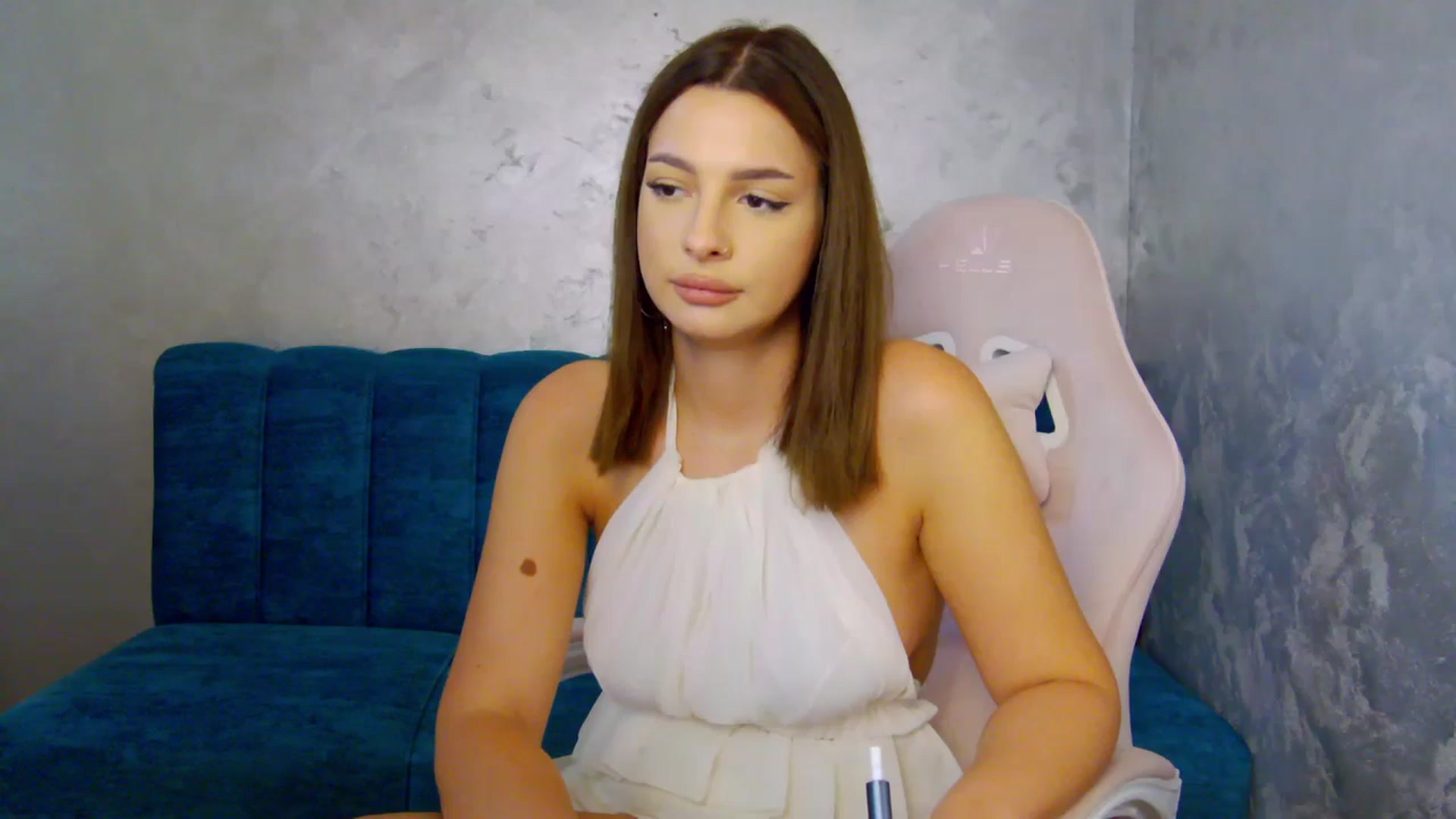 Gallery image thumbnail from MelisRoom's myfreecams stream on, 07/12/2025, 15:32 image 6 of 20