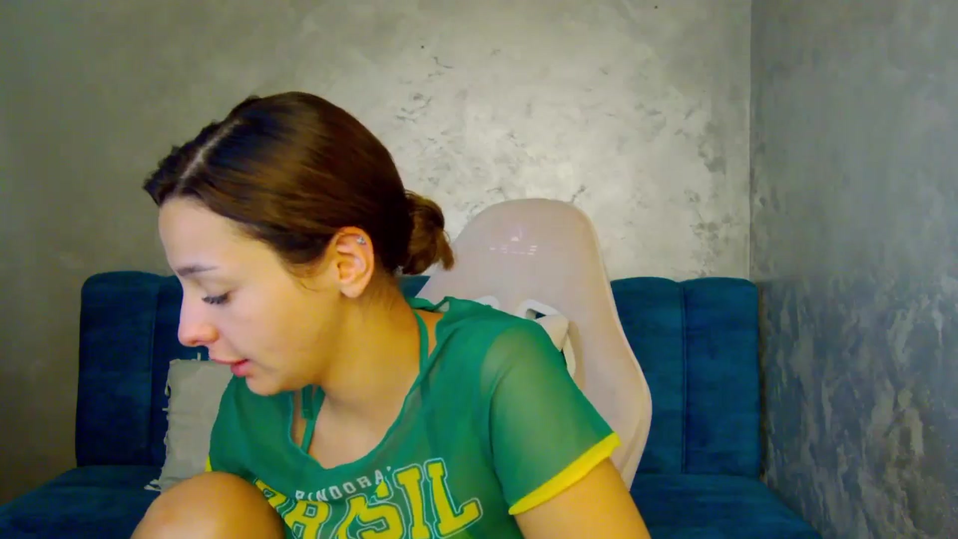 Gallery image thumbnail from MelisRoom's myfreecams stream on, 07/14/2025, 22:08 image 10 of 20