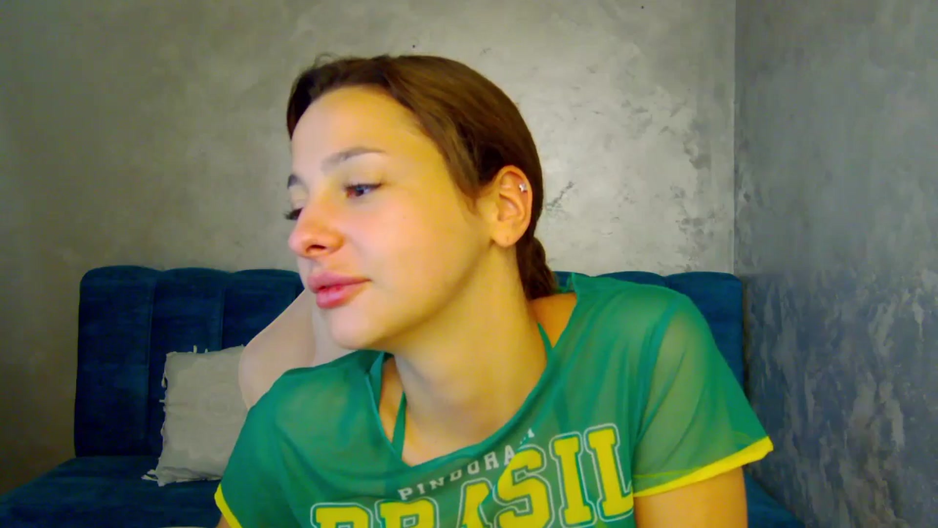 Gallery image thumbnail from MelisRoom's myfreecams stream on, 07/14/2025, 22:08 image 7 of 20