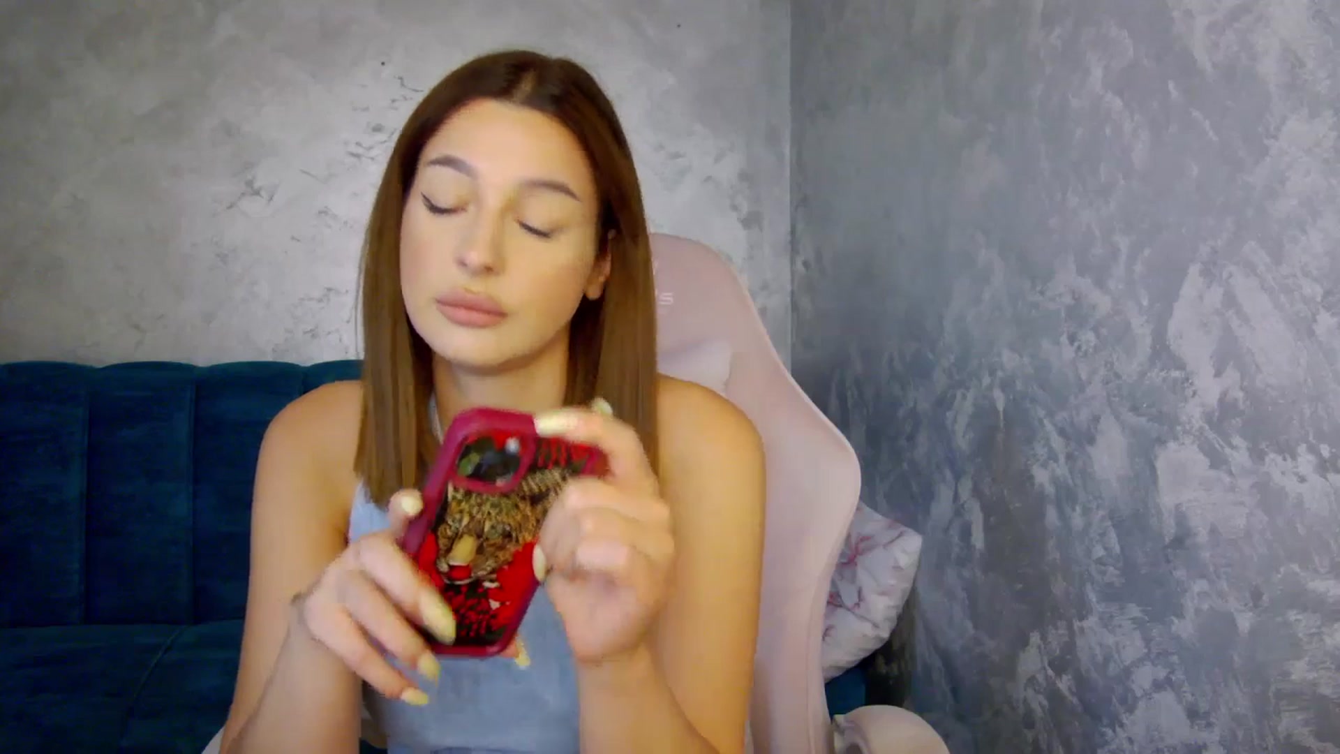 Gallery image thumbnail from MelisRoom's myfreecams stream on, 07/17/2025, 14:11 image 15 of 20