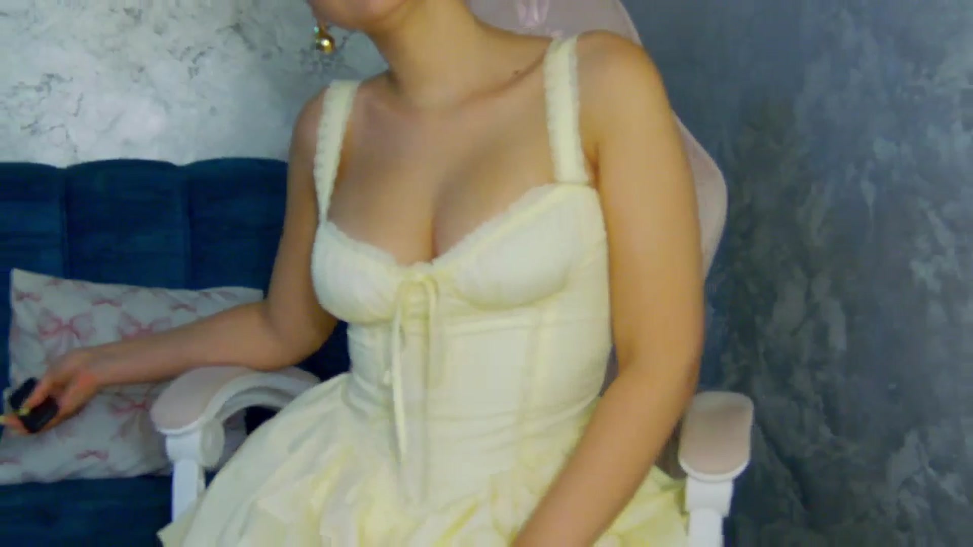 Gallery image thumbnail from MelisRoom's myfreecams stream on, 07/21/2025, 15:27 image 7 of 20