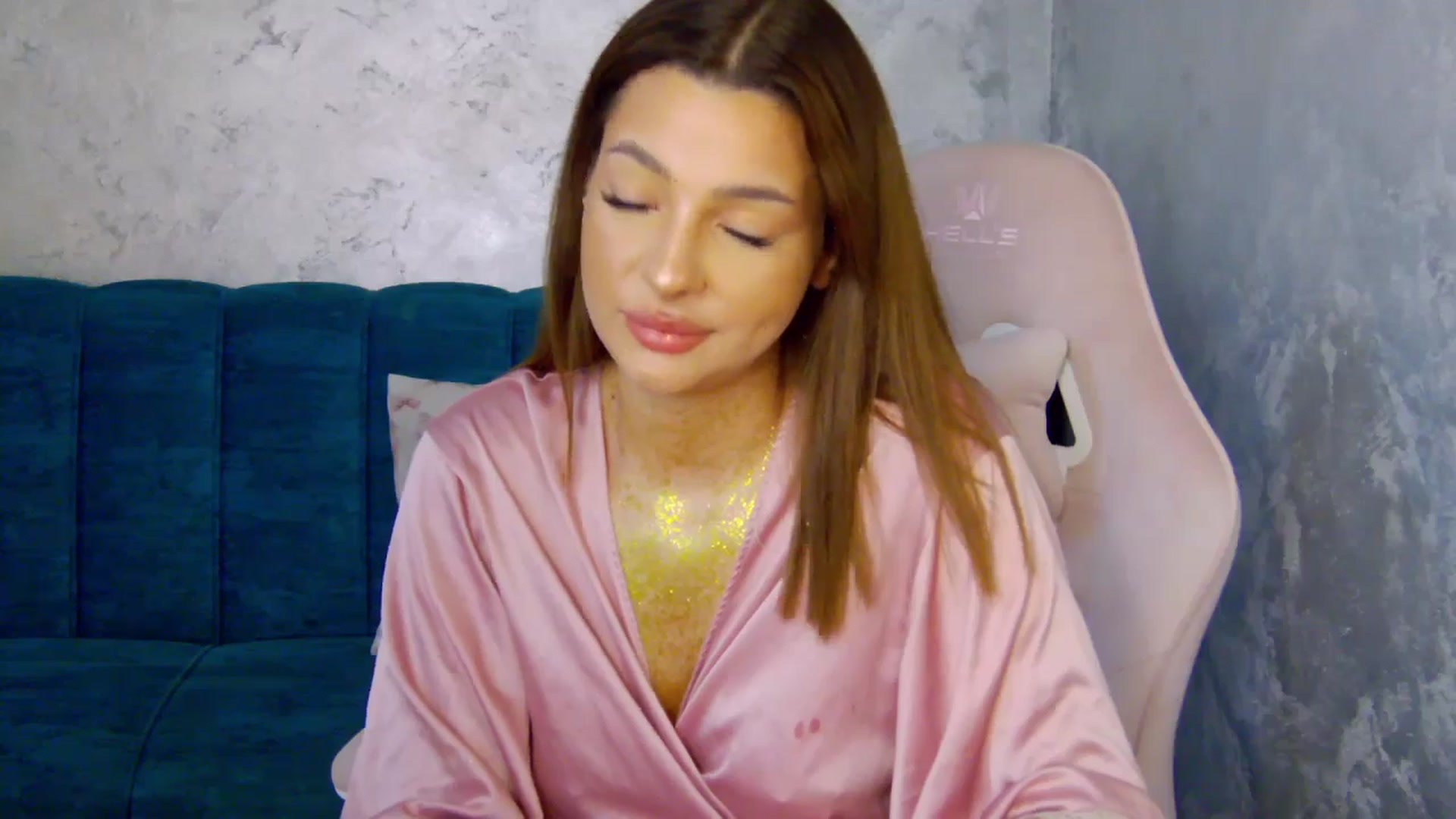 Gallery image thumbnail from MelisRoom's myfreecams stream on, 07/24/2025, 15:43 image 3 of 20