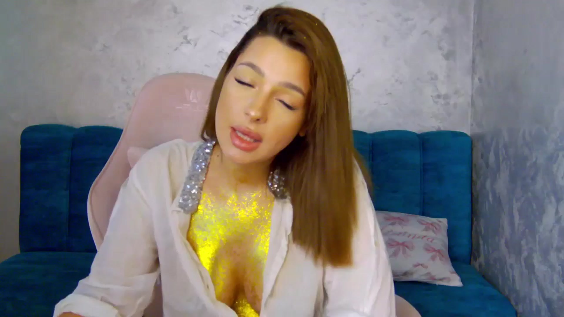 Gallery image thumbnail from MelisRoom's myfreecams stream on, 07/24/2025, 15:43 image 11 of 20