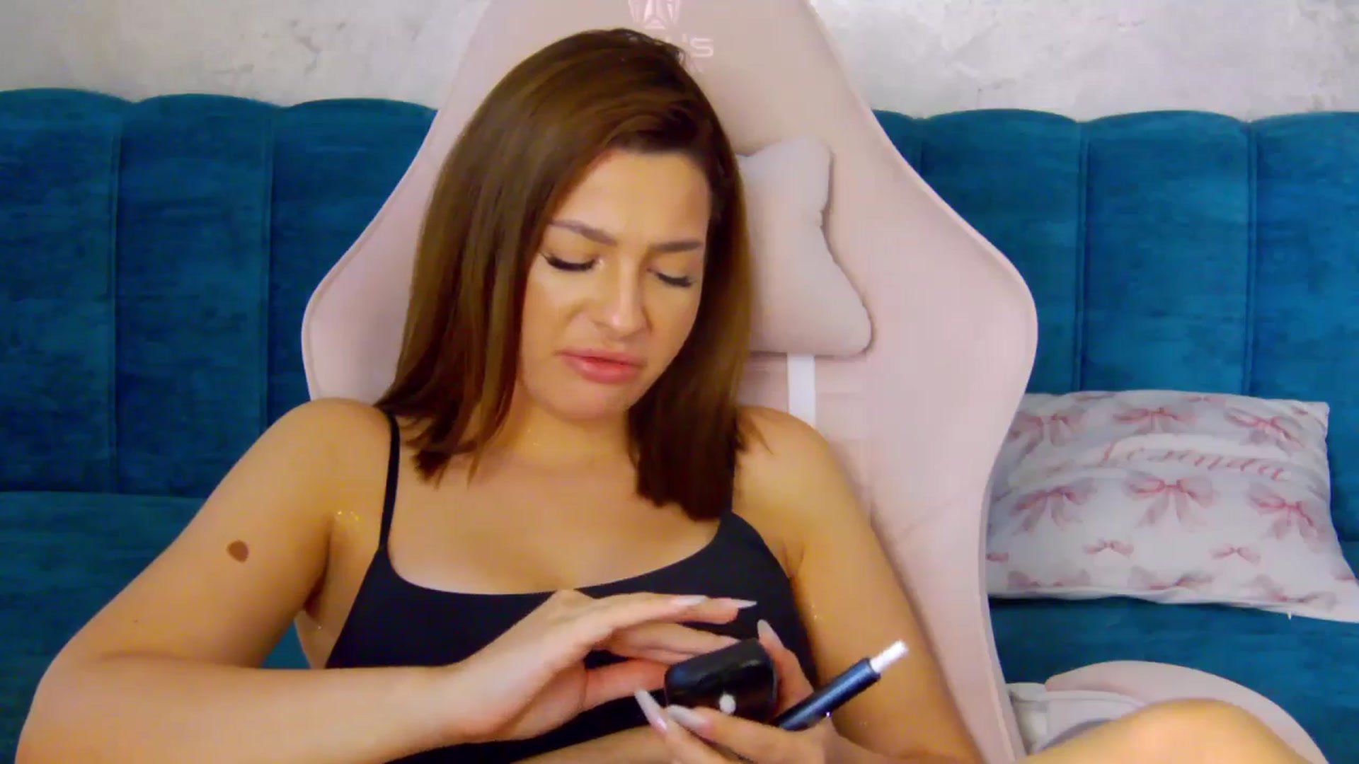 Gallery image thumbnail from MelisRoom's myfreecams stream on, 07/24/2025, 17:01 image 19 of 20