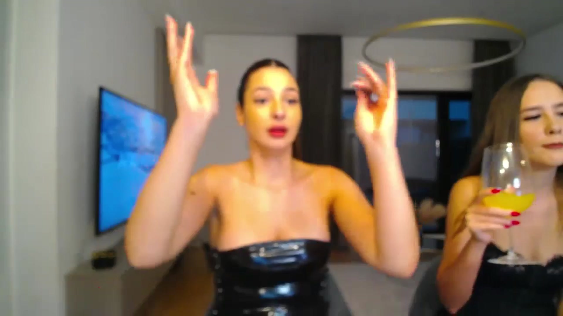 Gallery image thumbnail from MelisRoom's myfreecams stream on, 07/25/2025, 18:02 image 20 of 20
