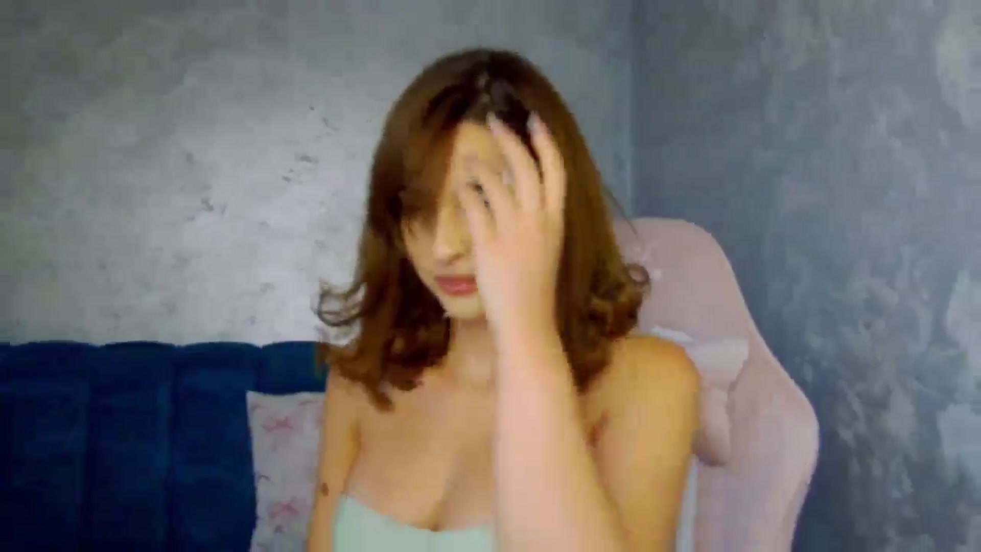 Gallery image thumbnail from MelisRoom's myfreecams stream on, 07/26/2025, 14:46 image 18 of 20
