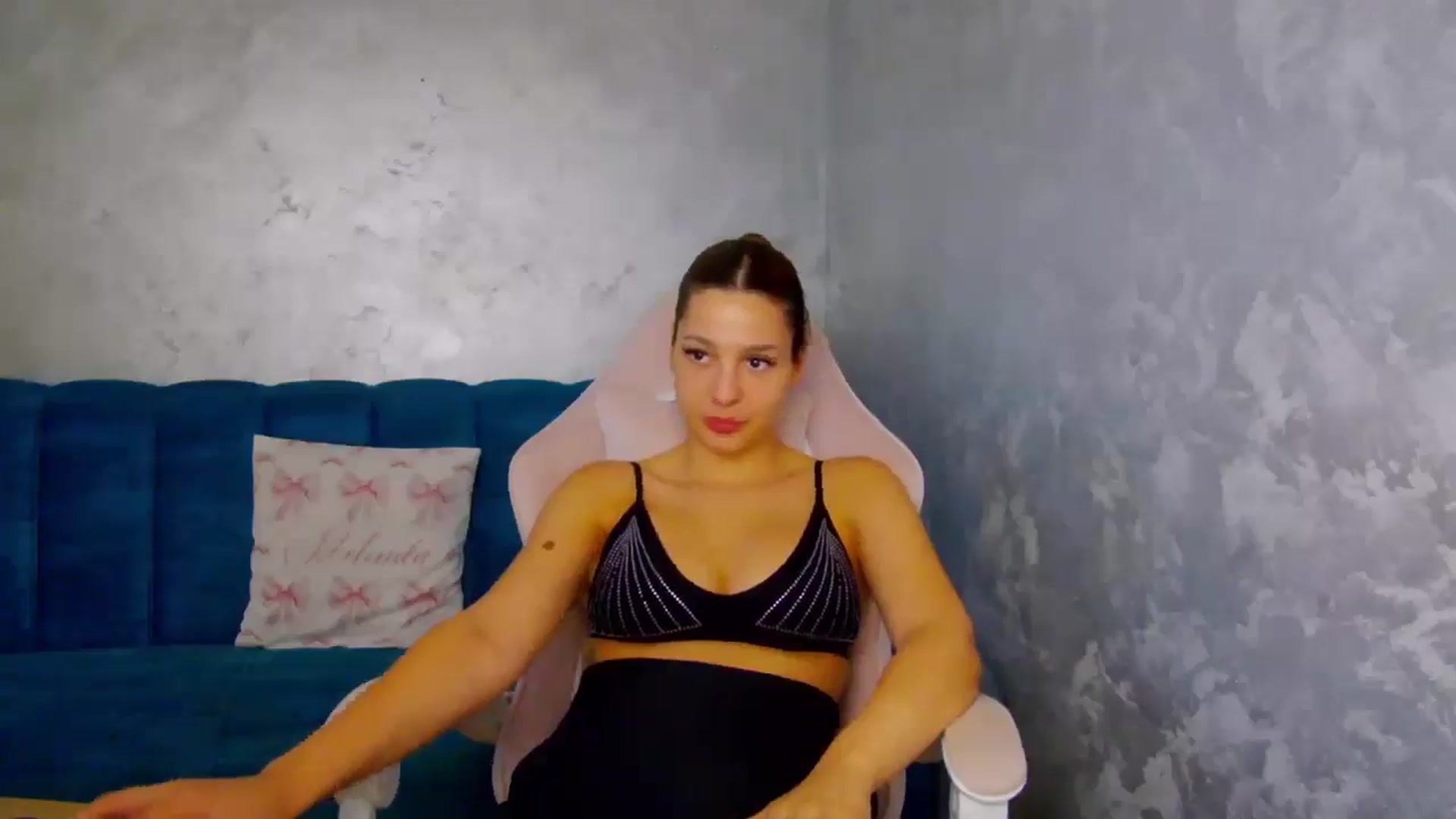 Gallery image thumbnail from MelisRoom's myfreecams stream on, 07/30/2025, 15:11 image 13 of 20