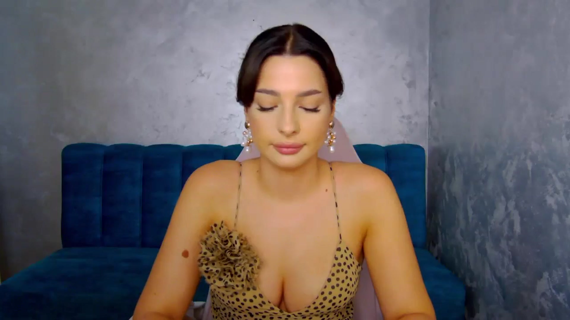Gallery image thumbnail from MelisRoom's myfreecams stream on, 08/08/2025, 15:07 image 20 of 20