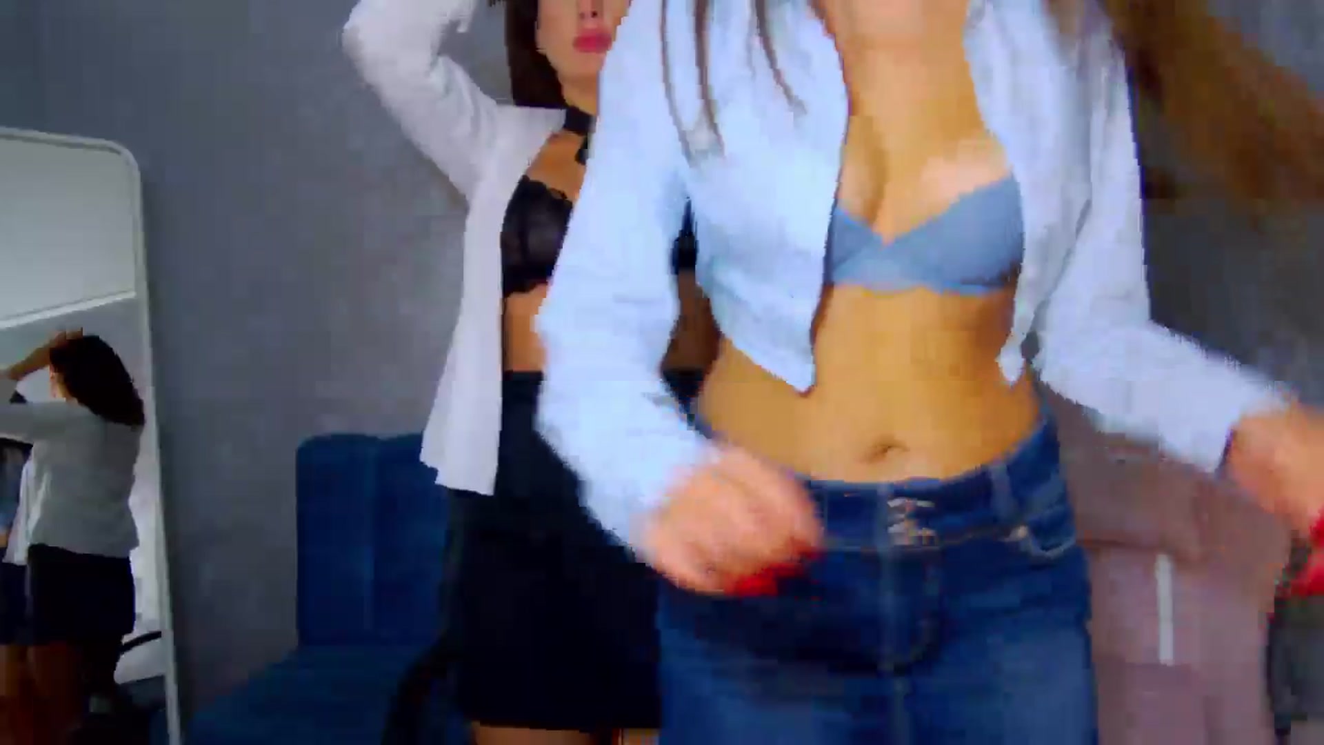 Gallery image thumbnail from MelisRoom's myfreecams stream on, 08/15/2025, 15:38 image 12 of 20