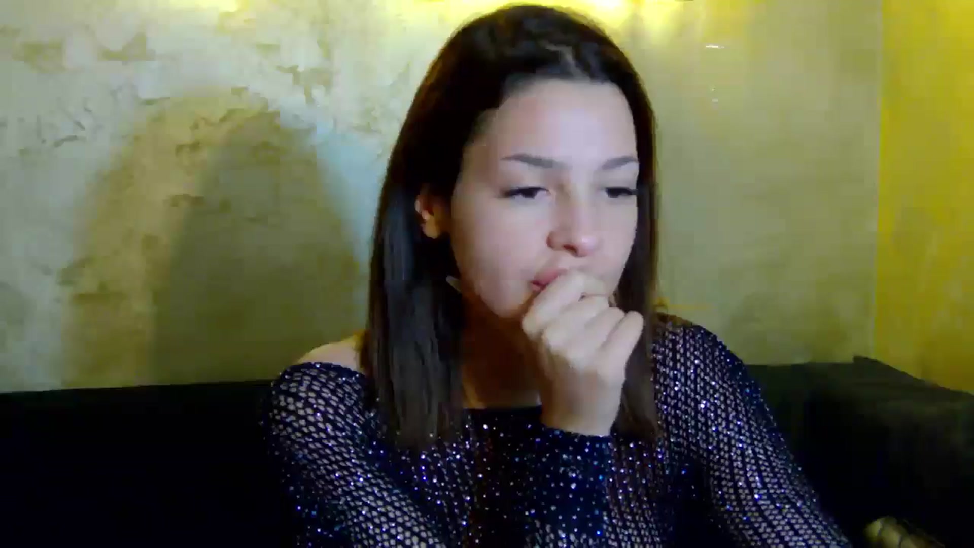 Gallery image thumbnail from MelisRoom's myfreecams stream on, 08/16/2025, 17:23 image 8 of 20