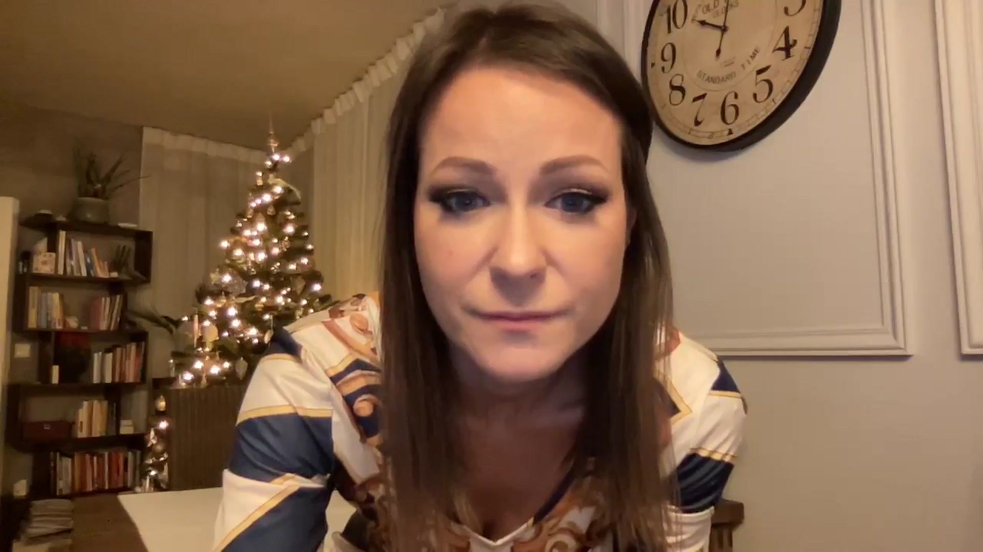 Gallery image thumbnail from MelisaMendini's myfreecams stream on, 12/27/2024, 22:38 image 4 of 20