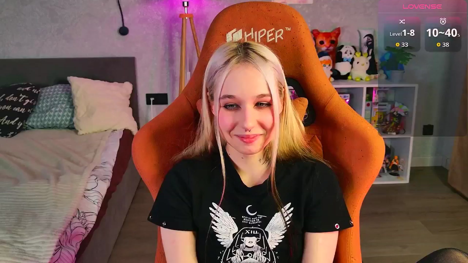 Gallery image thumbnail from Melisandea's myfreecams stream on, 04/16/2026, 18:27 image 5 of 20