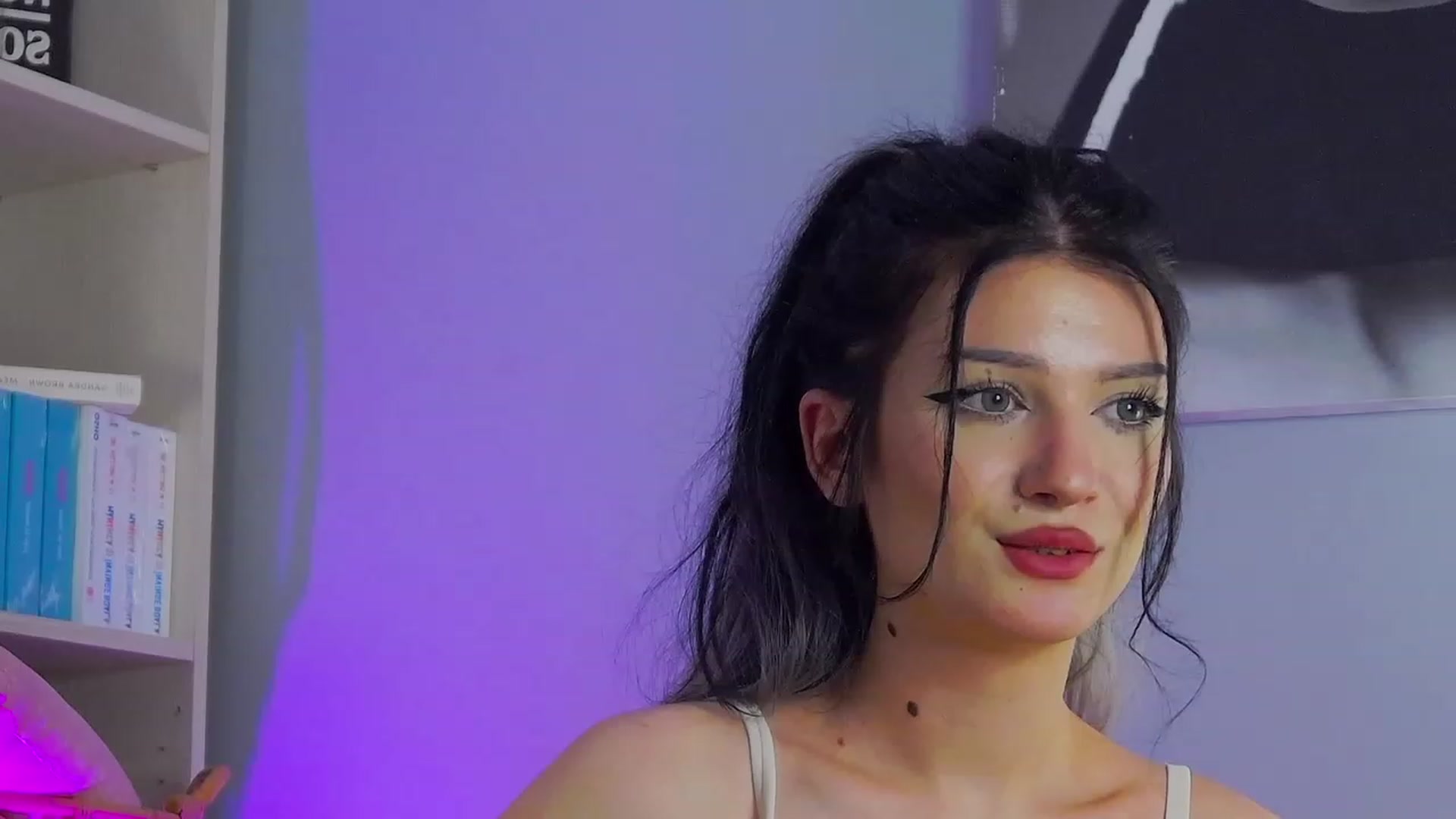 Gallery image thumbnail from MelissaFlyn's myfreecams stream on, 04/16/2023, 19:34 image 1 of 20