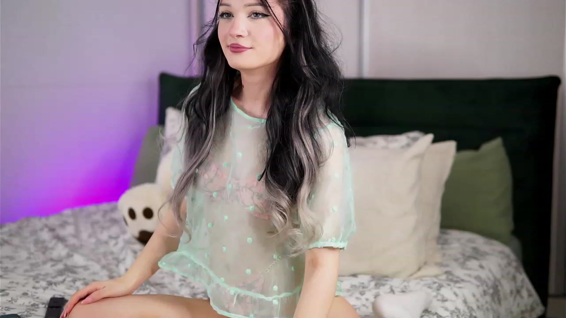Gallery image thumbnail from MelissaFlyn's myfreecams stream on, 06/18/2023, 11:41 image 2 of 20