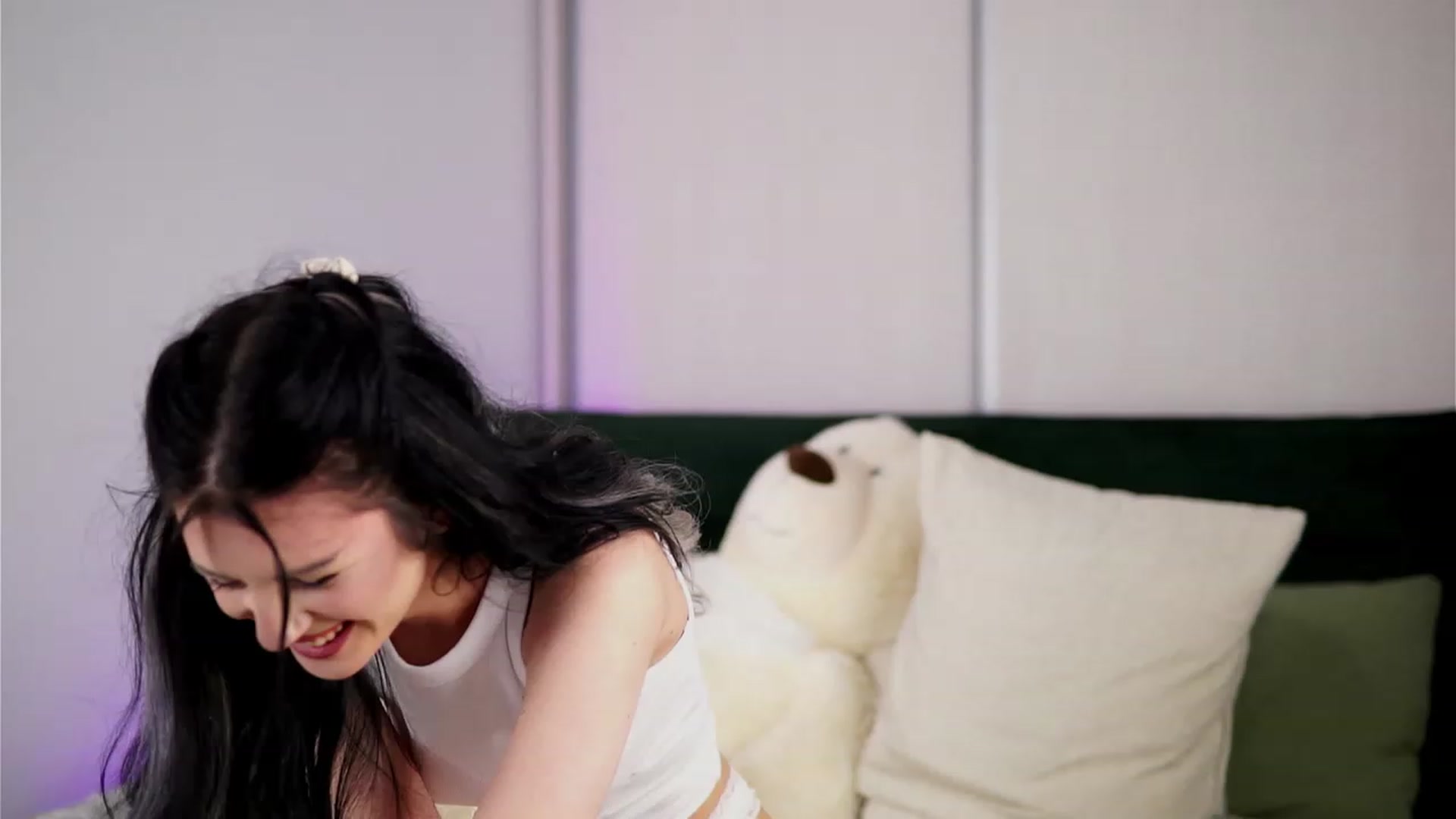 Gallery image thumbnail from MelissaFlyn's myfreecams stream on, 06/20/2023, 13:10 image 14 of 20