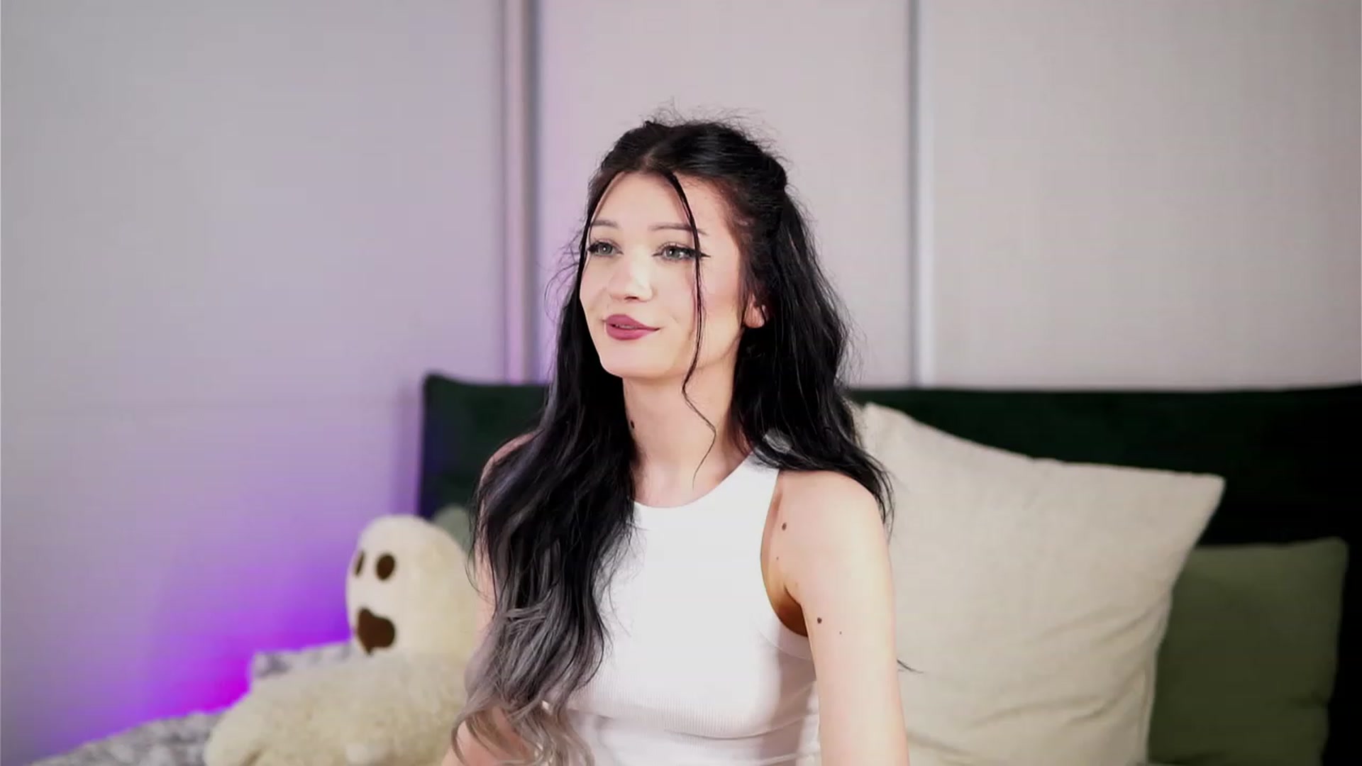 Gallery image thumbnail from MelissaFlyn's myfreecams stream on, 06/20/2023, 13:10 image 9 of 20