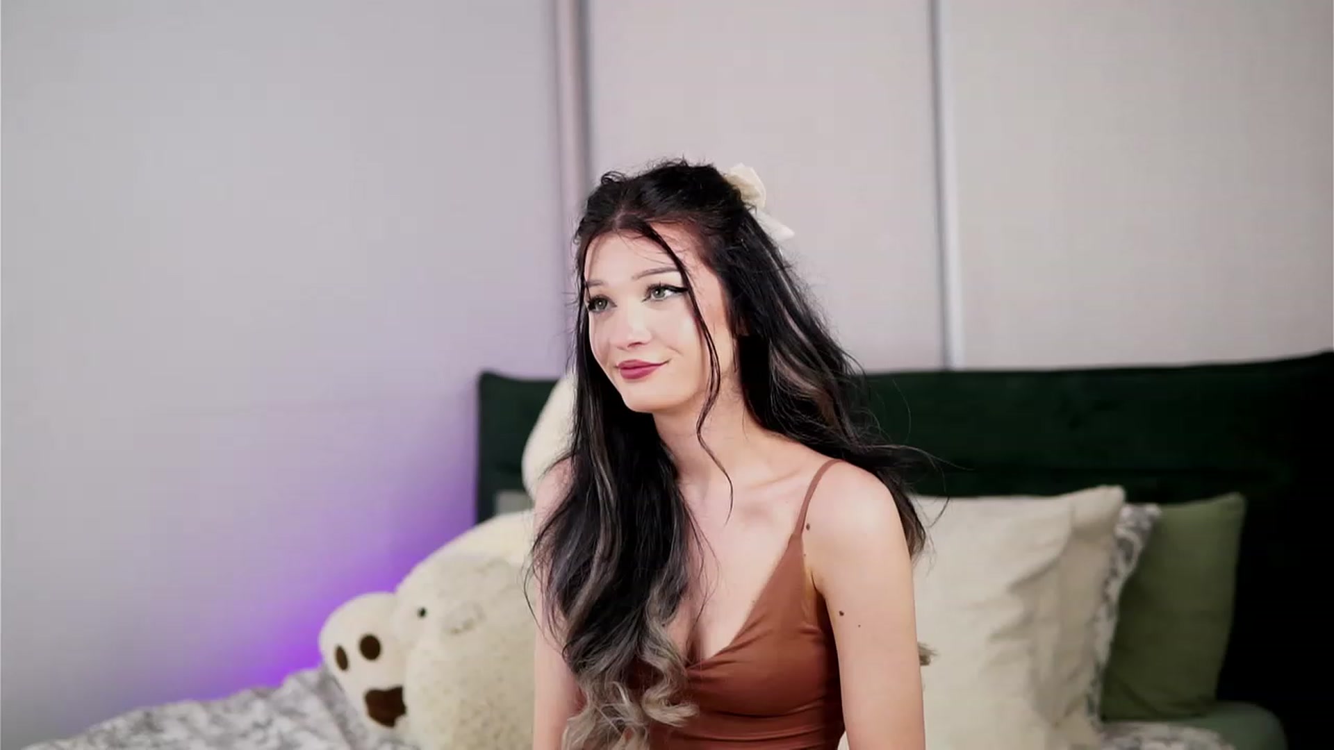 Gallery image thumbnail from MelissaFlyn's myfreecams stream on, 06/29/2023, 11:27 image 18 of 20