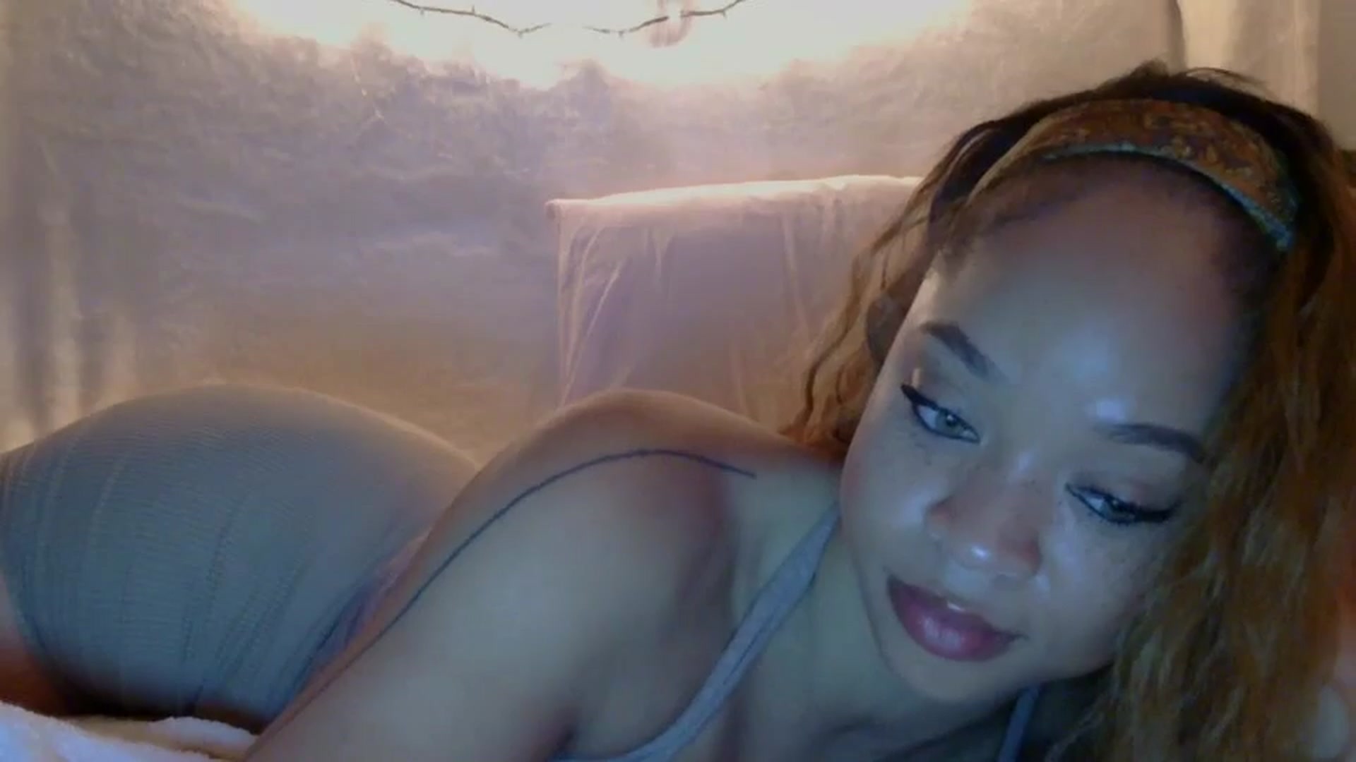 Gallery image thumbnail from MelissaGee's myfreecams stream on, 07/13/2025, 13:08 image 5 of 20