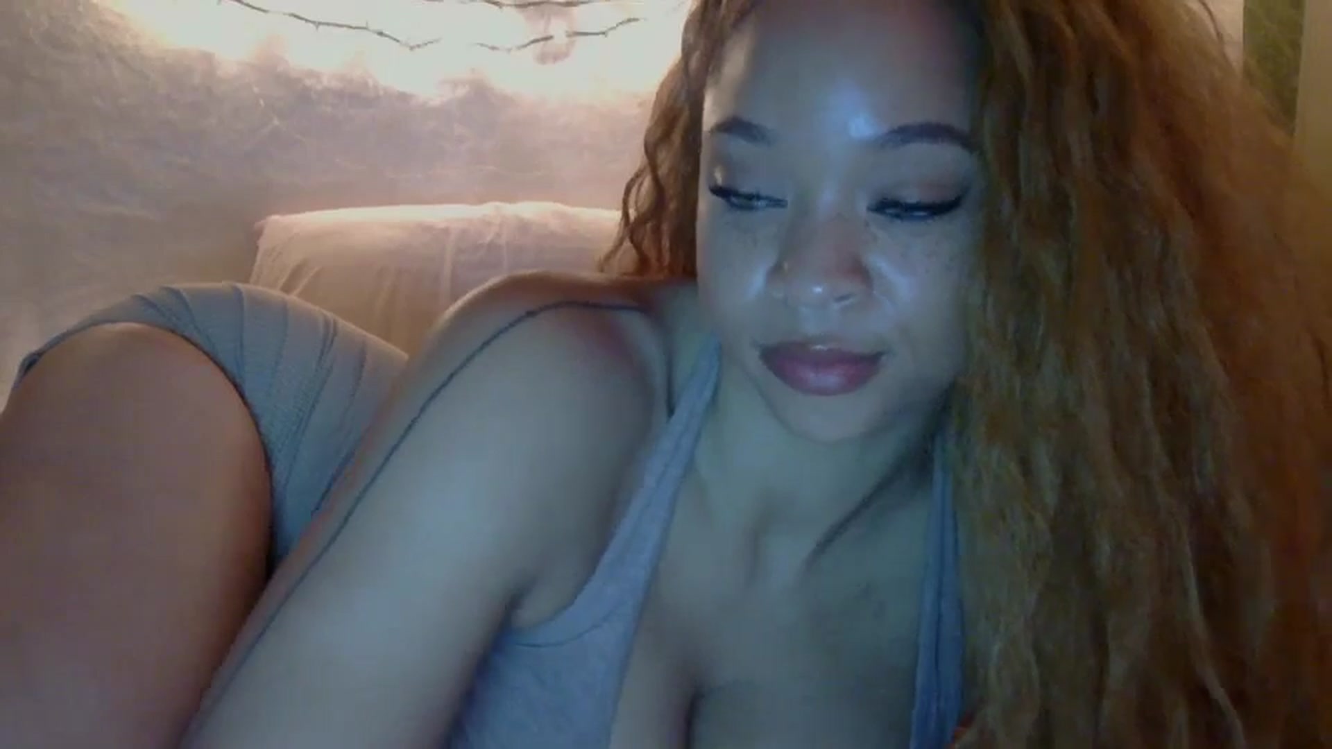 Gallery image thumbnail from MelissaGee's myfreecams stream on, 07/13/2025, 13:08 image 11 of 20