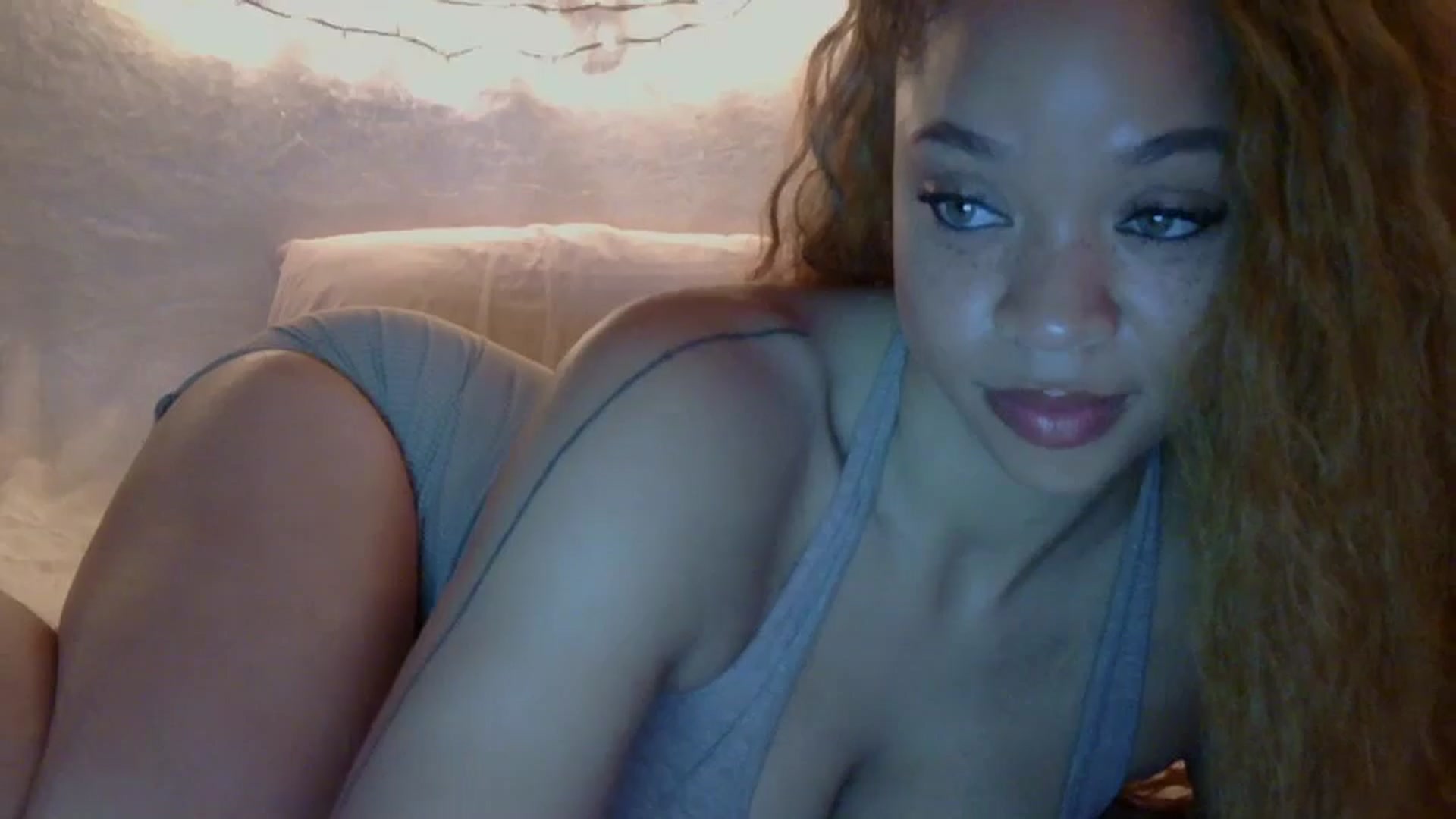 Gallery image thumbnail from MelissaGee's myfreecams stream on, 07/13/2025, 13:08 image 10 of 20