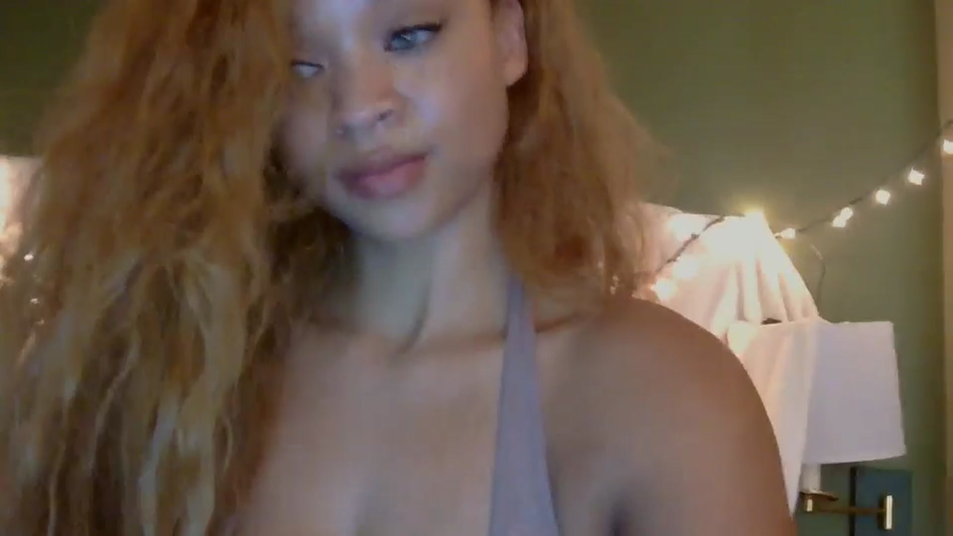 Gallery image thumbnail from MelissaGee's myfreecams stream on, 07/13/2025, 18:18 image 10 of 20