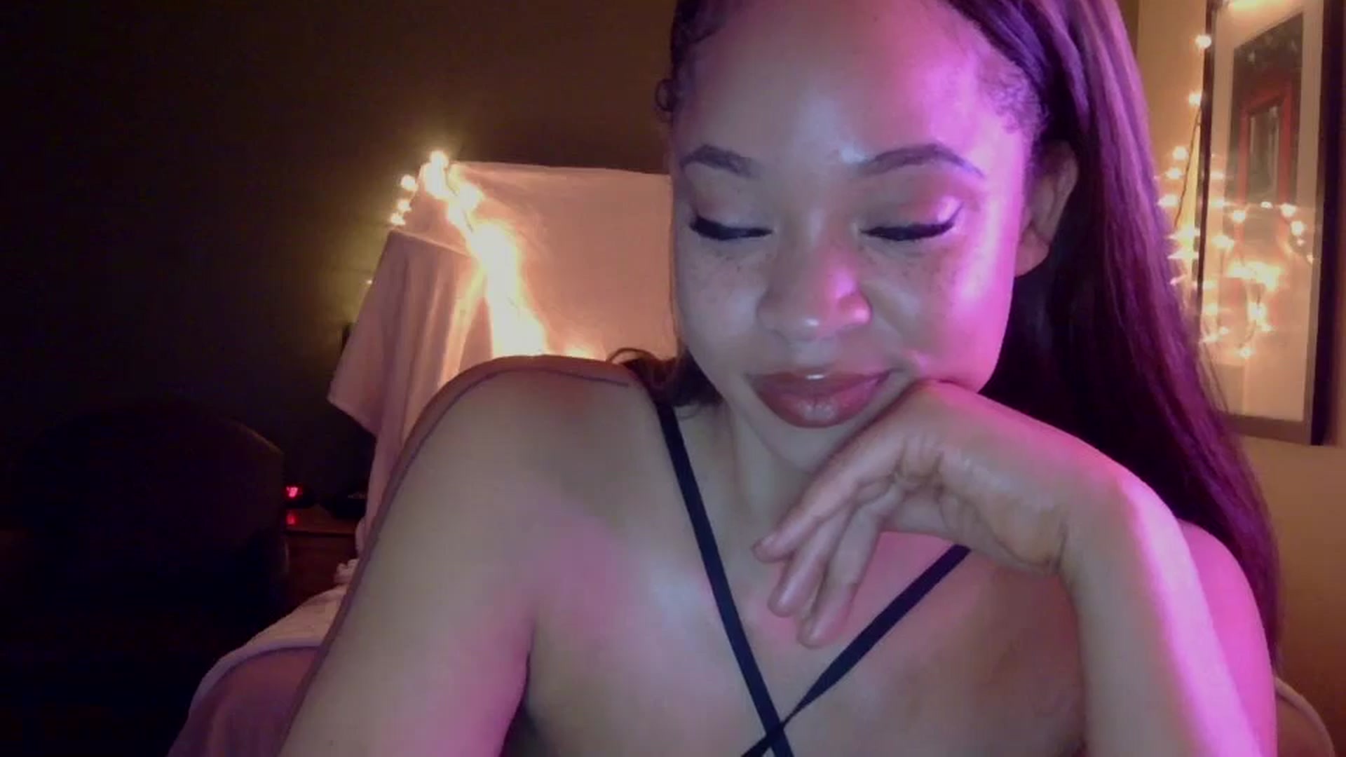 Gallery image thumbnail from MelissaGee's myfreecams stream on, 07/20/2025, 09:47 image 2 of 20