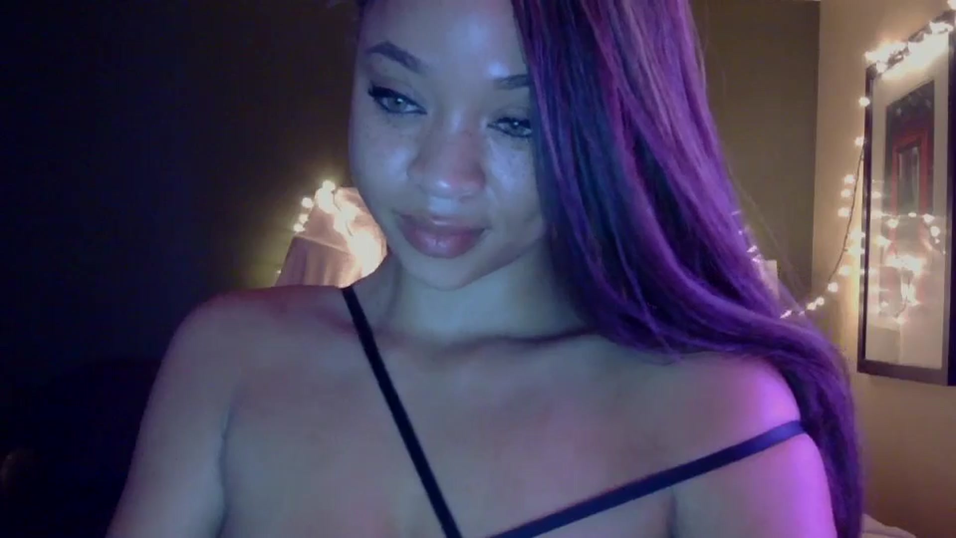 Gallery image thumbnail from MelissaGee's myfreecams stream on, 07/20/2025, 11:01 image 13 of 20