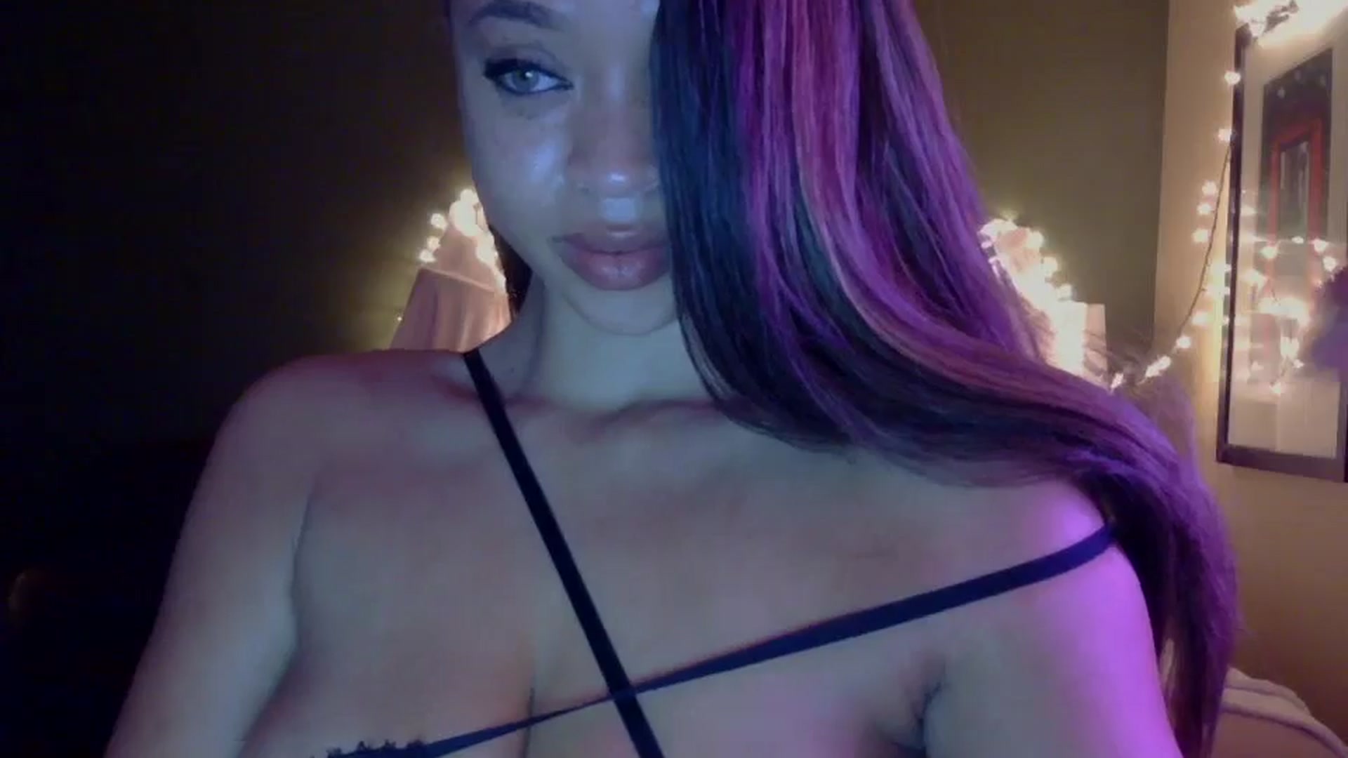 Gallery image thumbnail from MelissaGee's myfreecams stream on, 07/20/2025, 11:01 image 12 of 20