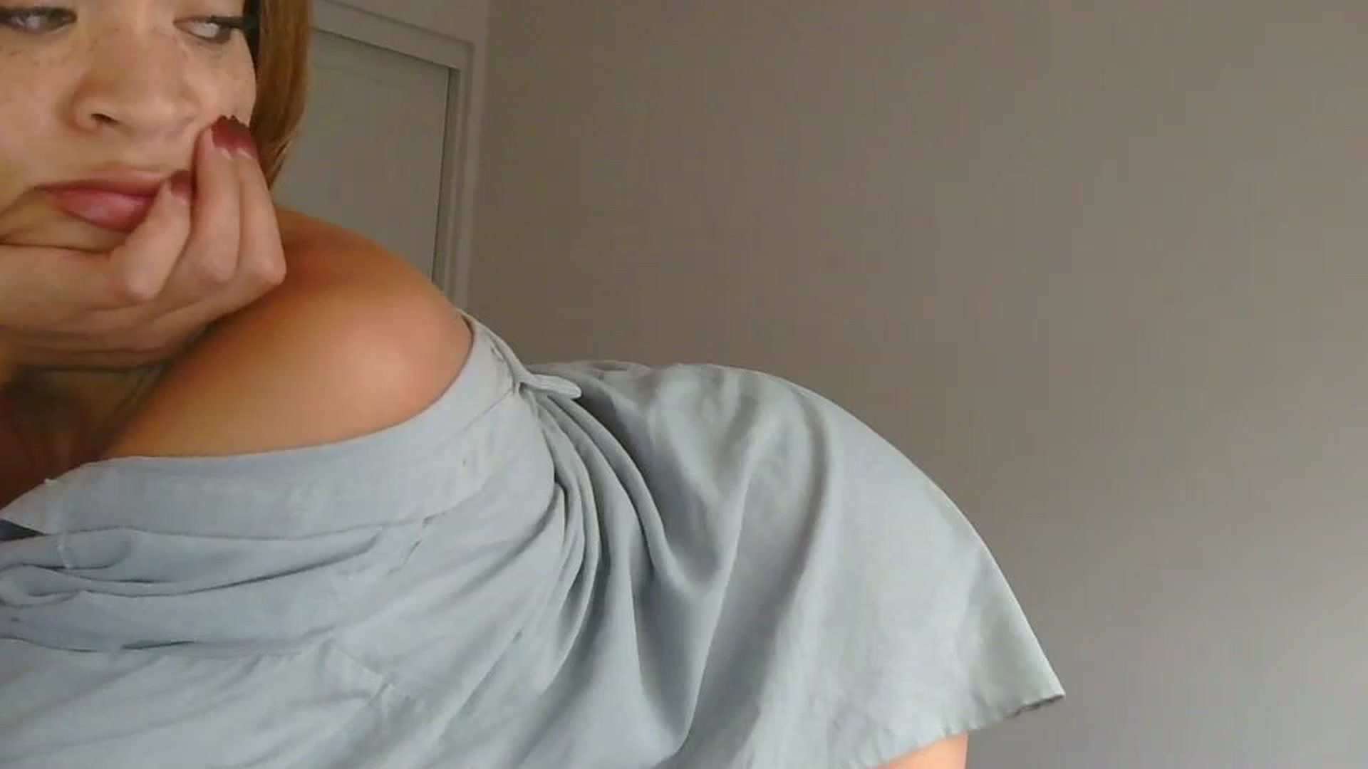 Gallery image thumbnail from MelissaGee's myfreecams stream on, 09/19/2025, 24:53 image 1 of 20