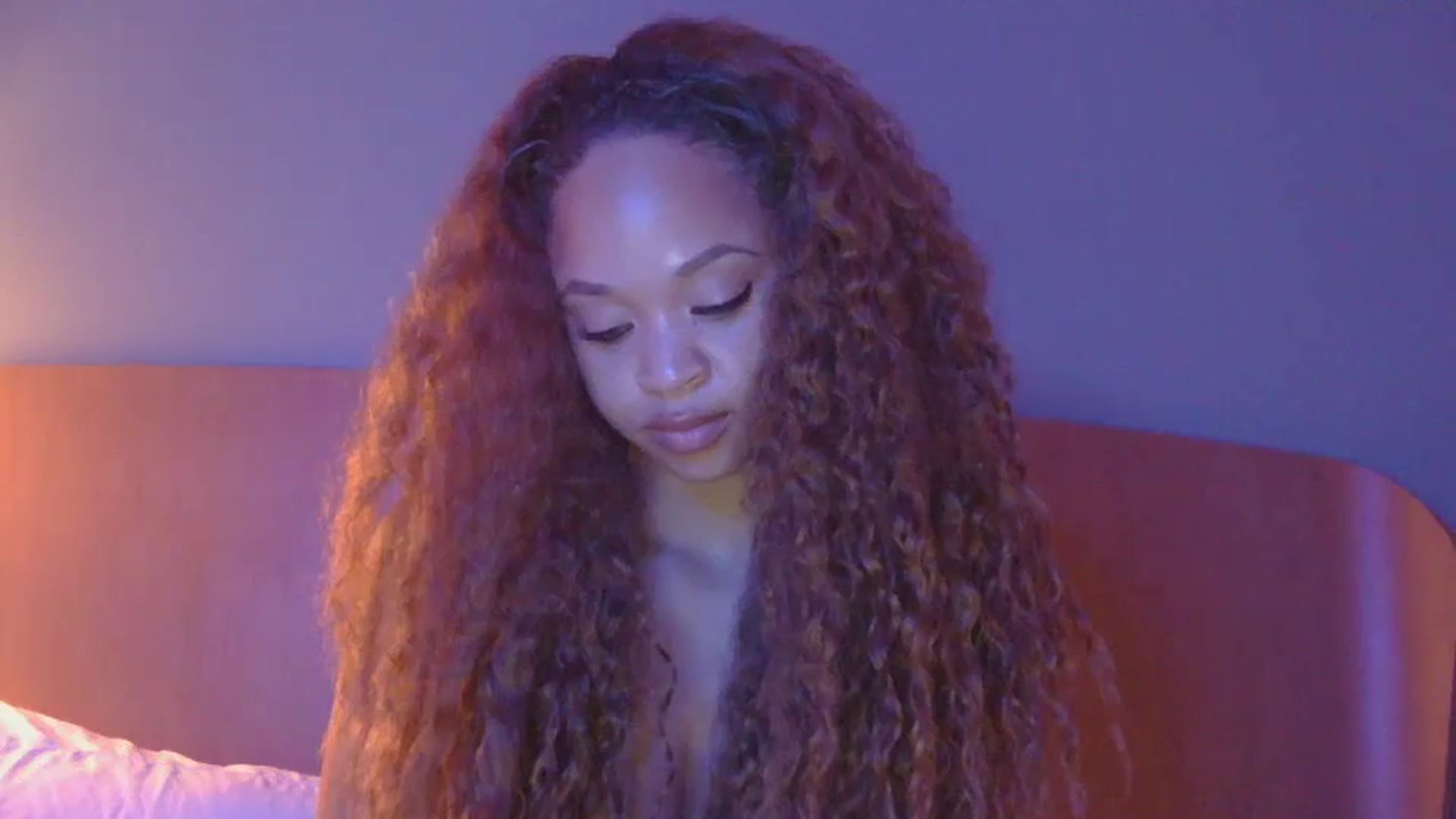 Gallery image thumbnail from MelissaGee's myfreecams stream on, 10/04/2025, 21:50 image 11 of 20